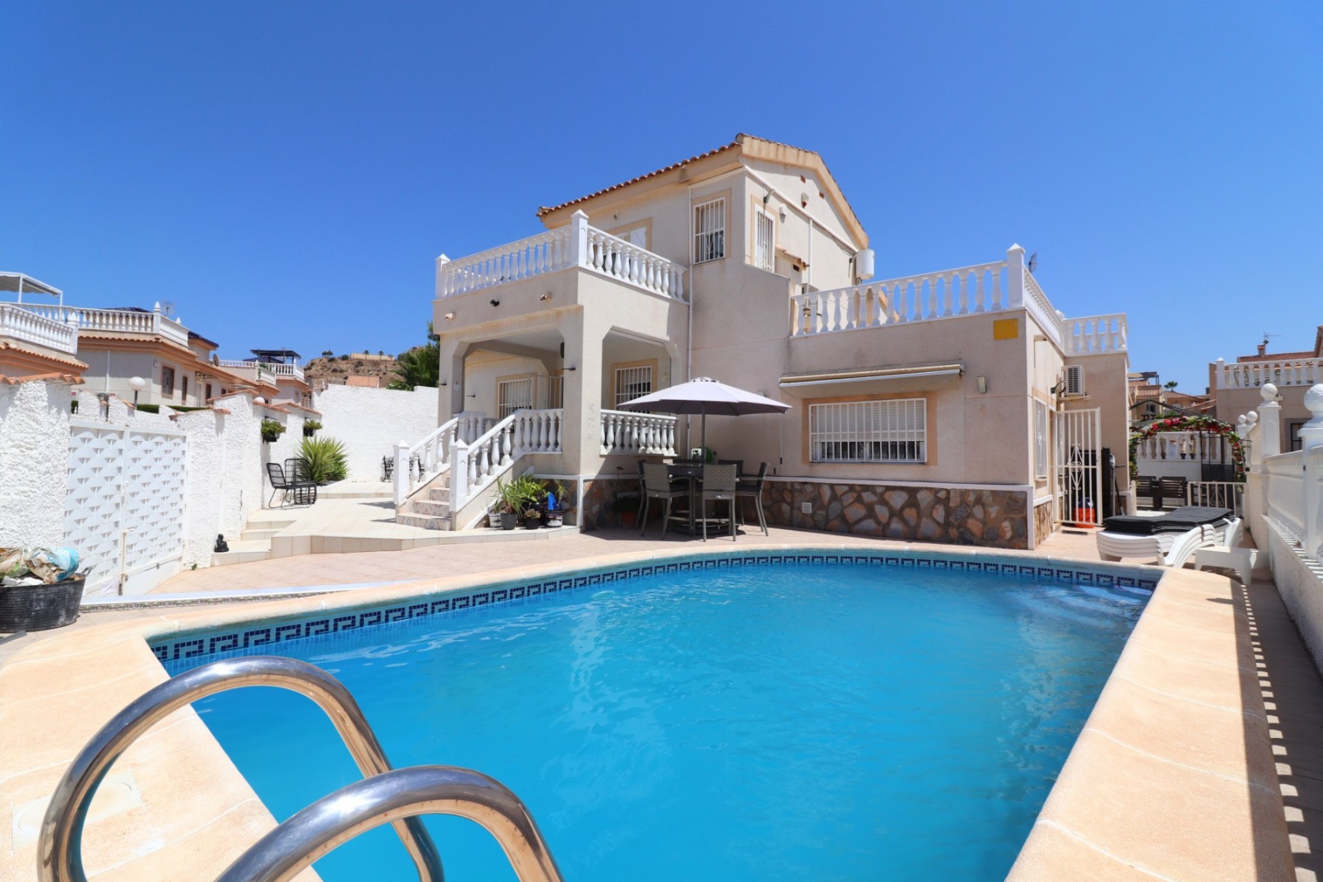 Reventa - Villa -
Benimar - Benimar I