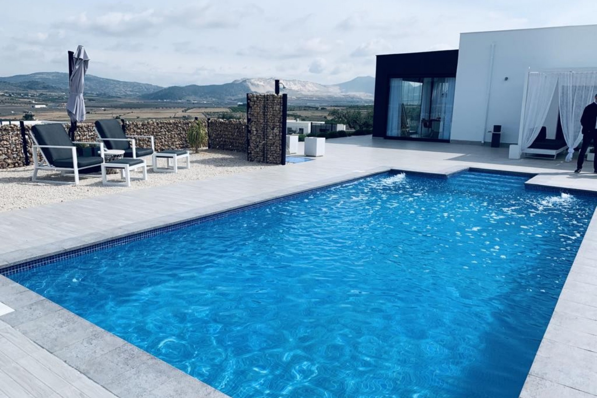 Reventa - Villa -
Cañada de la Leña