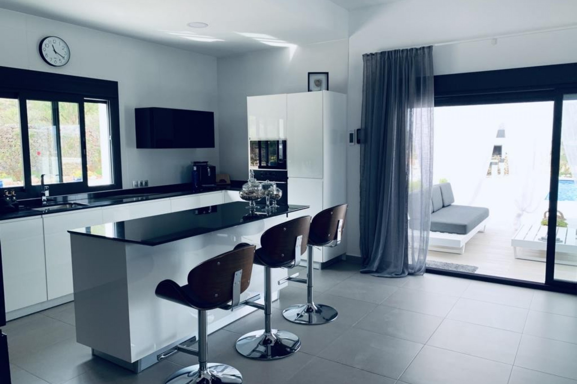 Reventa - Villa -
Cañada de la Leña