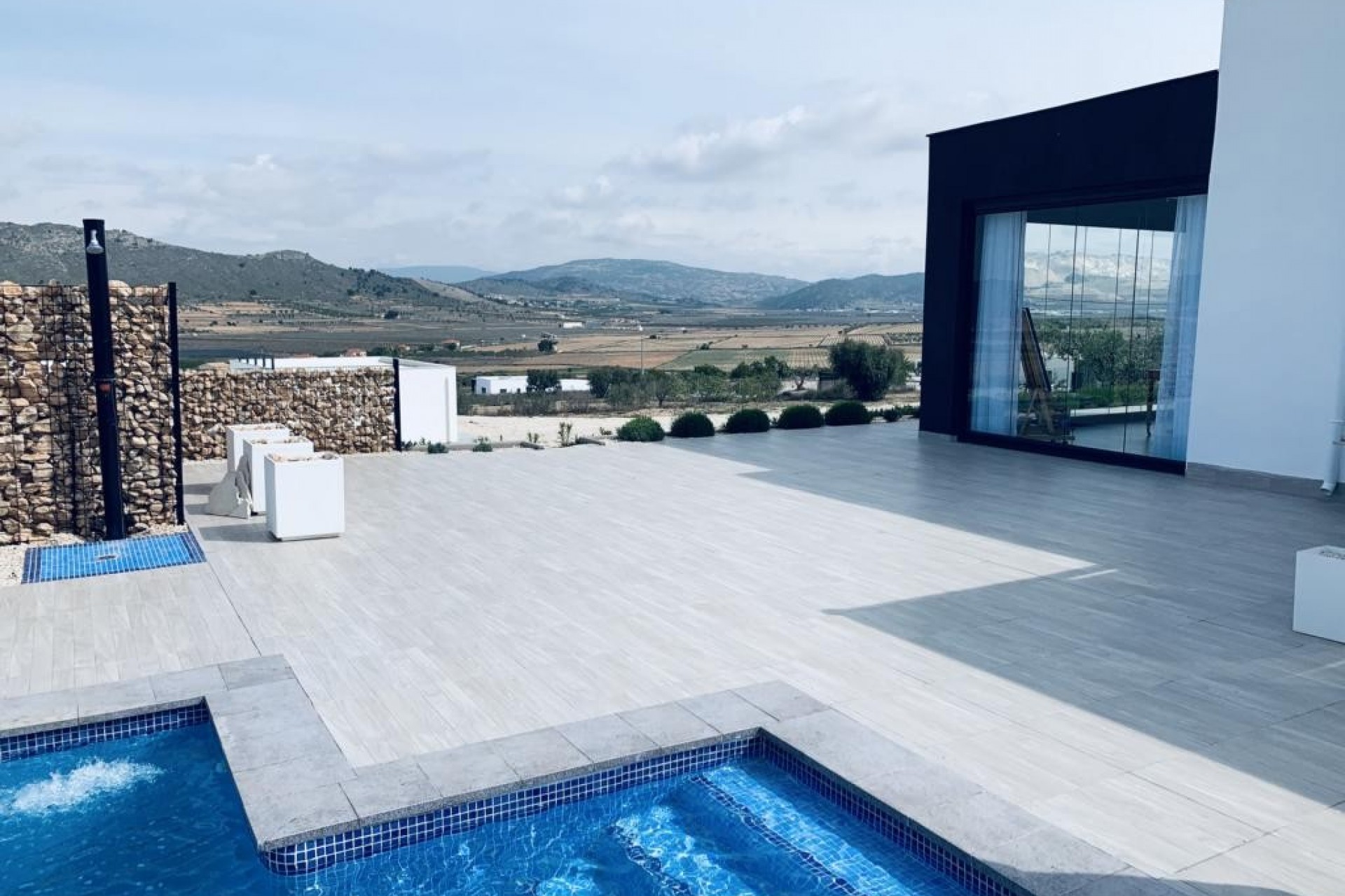 Reventa - Villa -
Cañada de la Leña