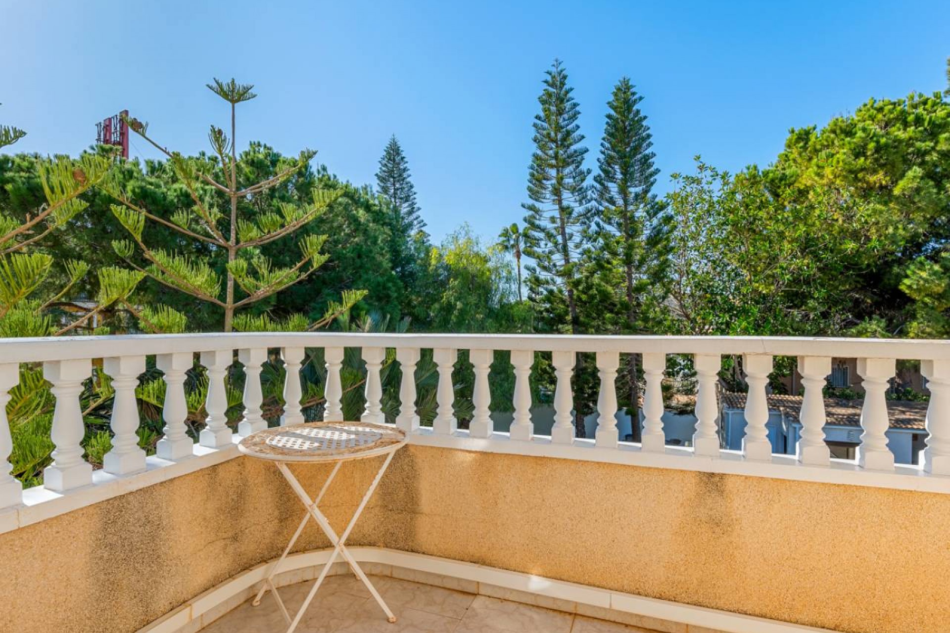 Reventa - Villa -
Ciudad Quesada - Doña Pepa