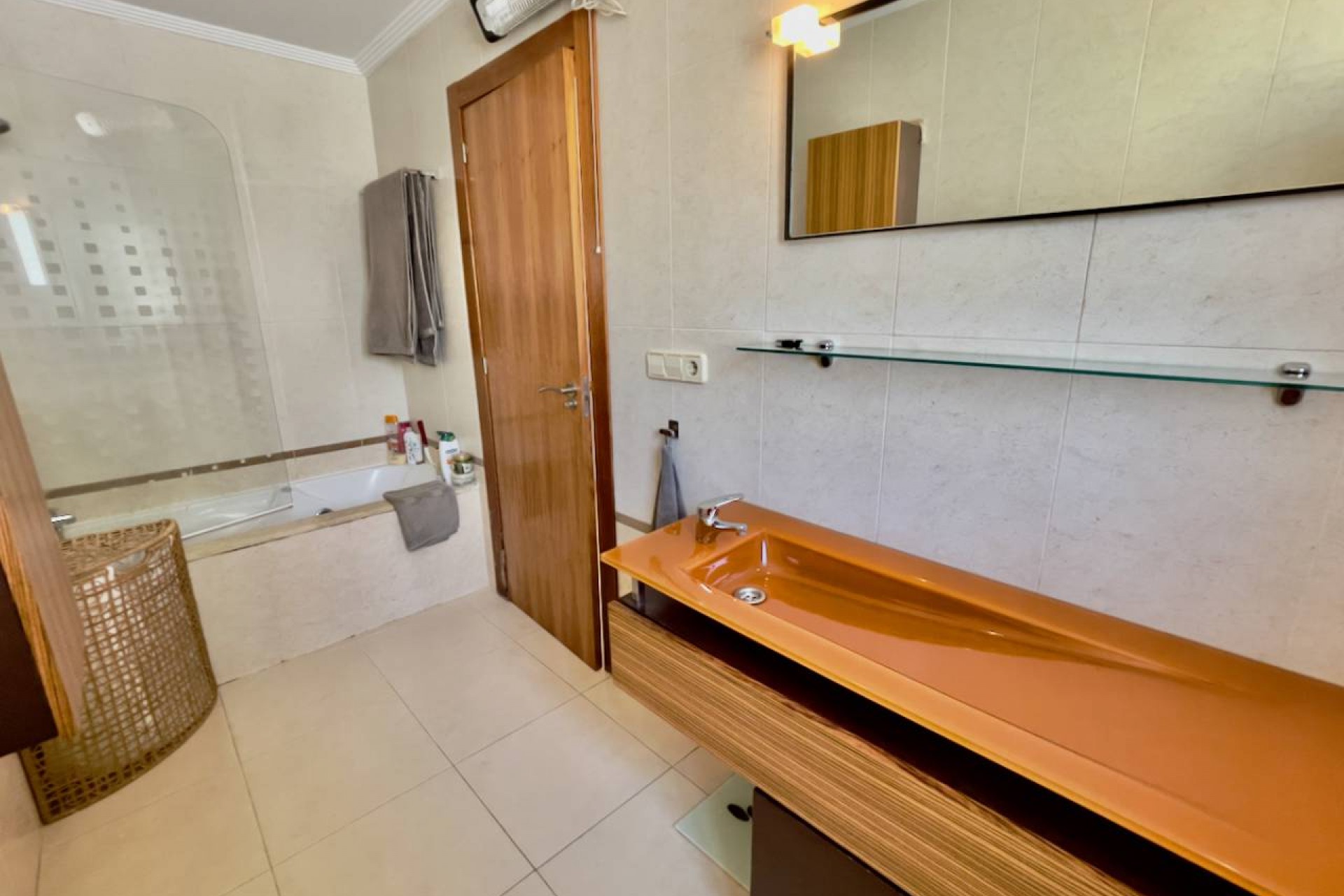 Reventa - Villa -
Ciudad Quesada - La Fiesta