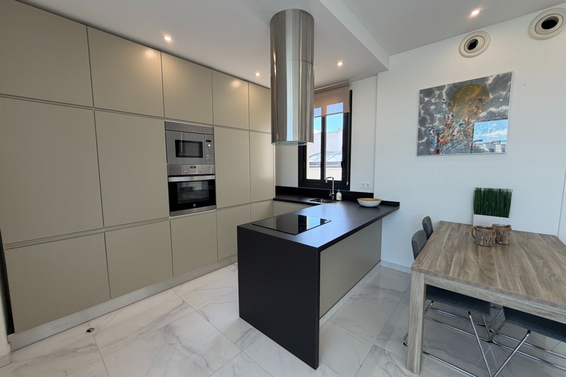 Reventa - Villa -
Ciudad Quesada - La Laguna