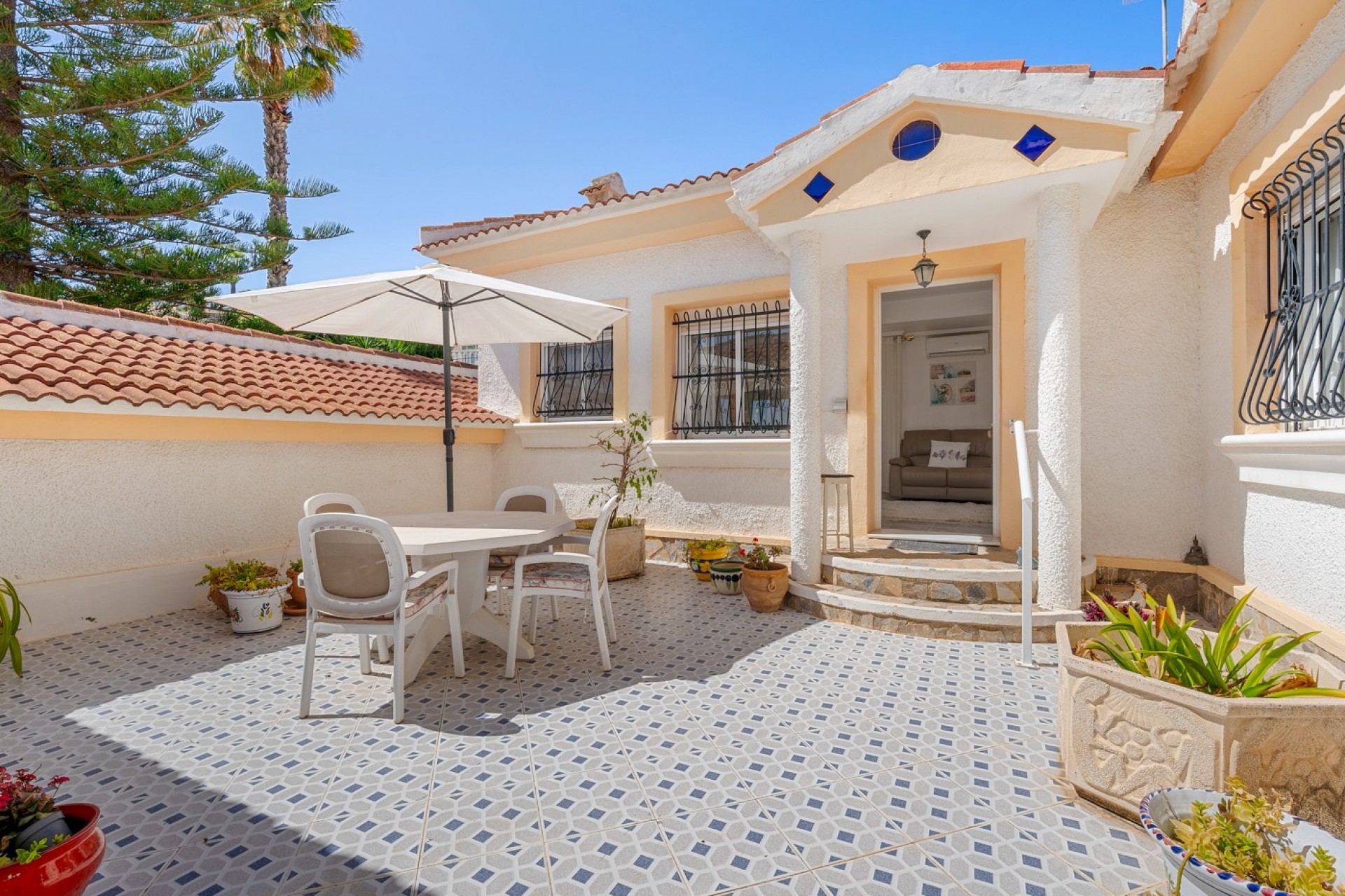 Reventa - Villa -
Ciudad Quesada - La Marquesa Golf