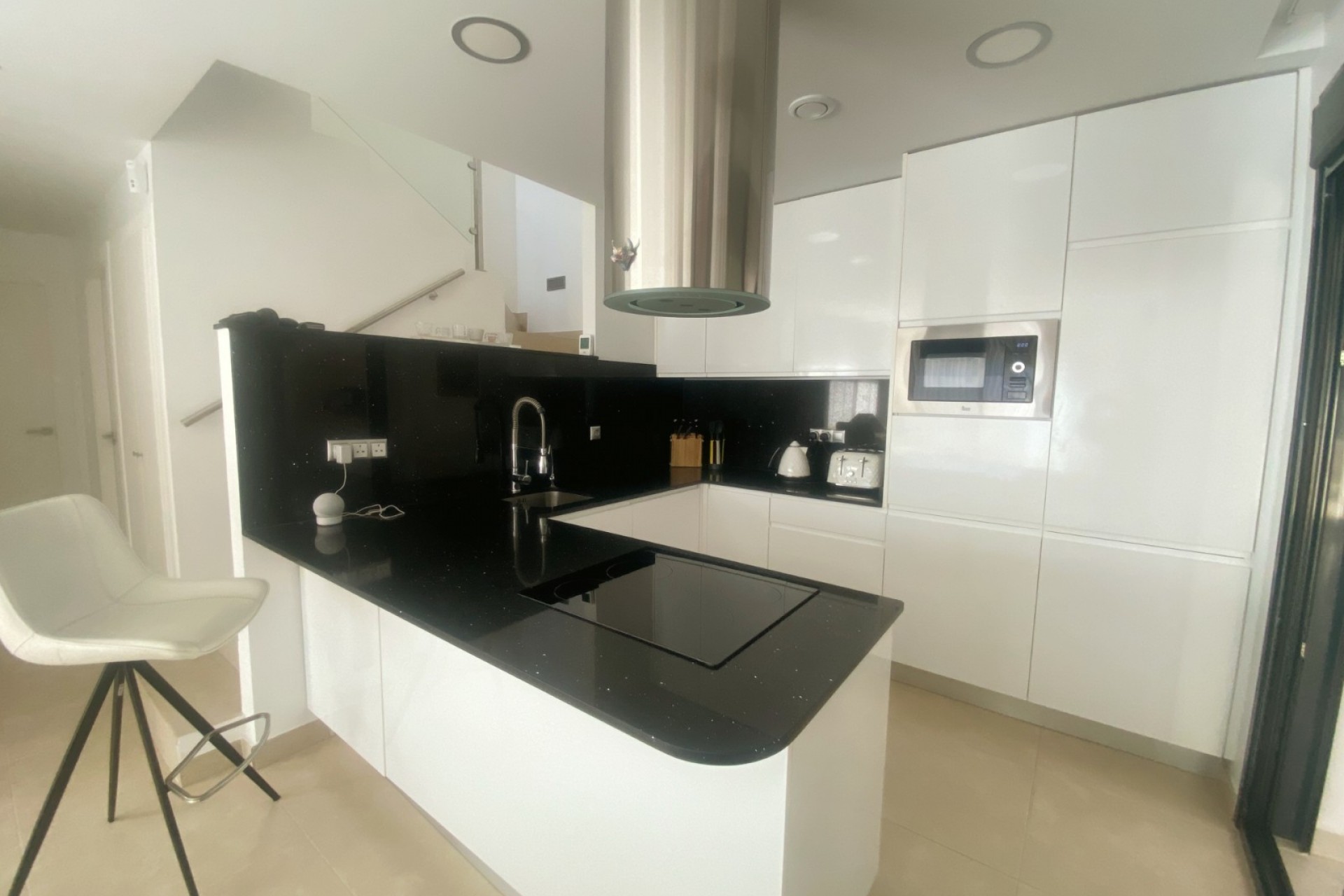 Reventa - Villa -
Ciudad Quesada - Pueblo Bravo