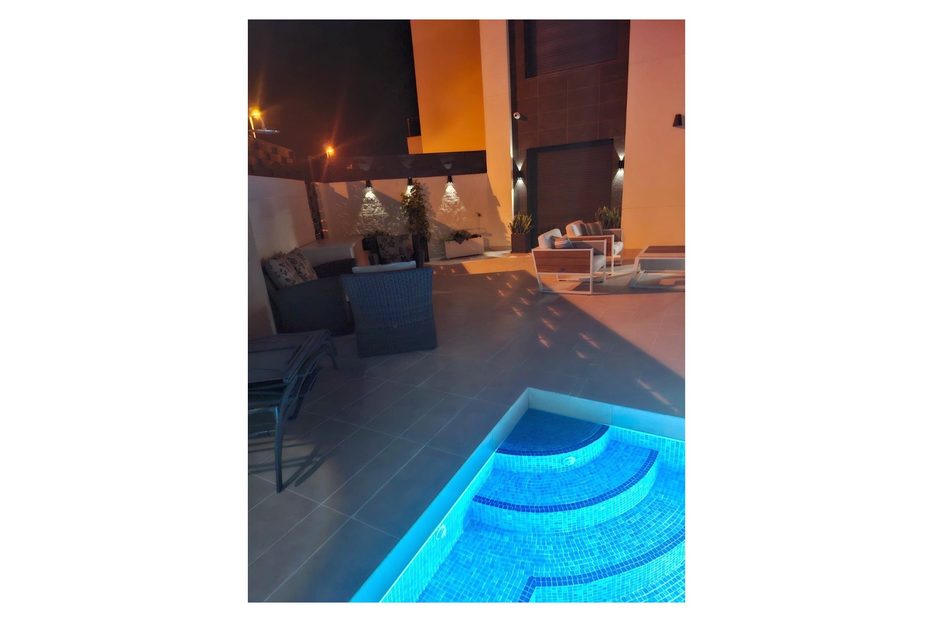 Reventa - Villa -
Ciudad Quesada - Pueblo Bravo