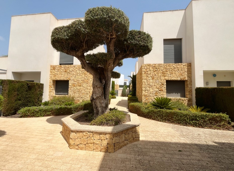 Reventa - Villa -
Ciudad Quesada - Pueblo Bravo