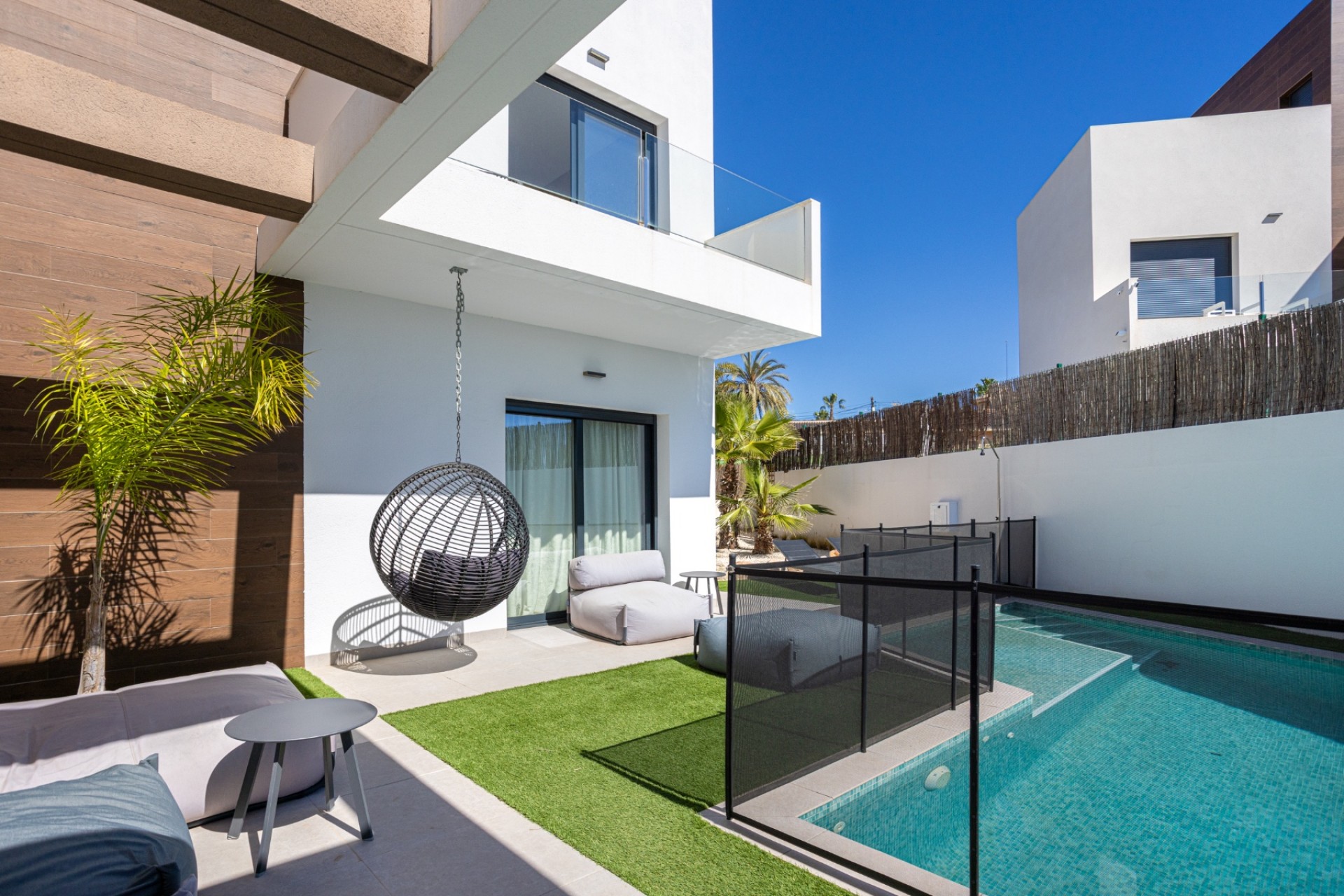 Reventa - Villa -
Ciudad Quesada - town