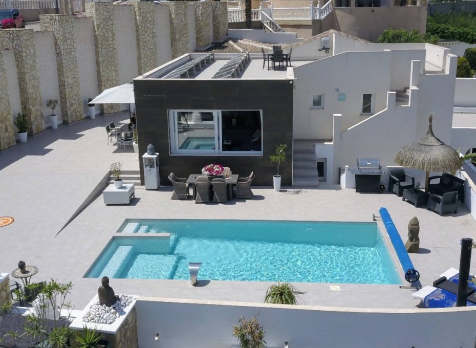 Reventa - Villa -
Ciudad Quesada