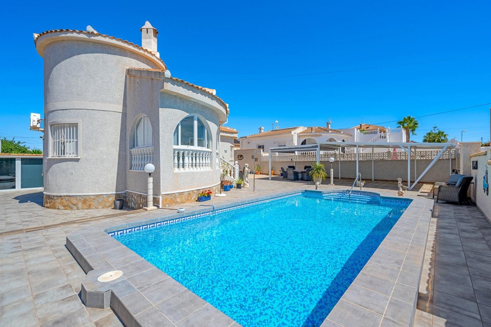 Reventa - Villa -
Ciudad Quesada