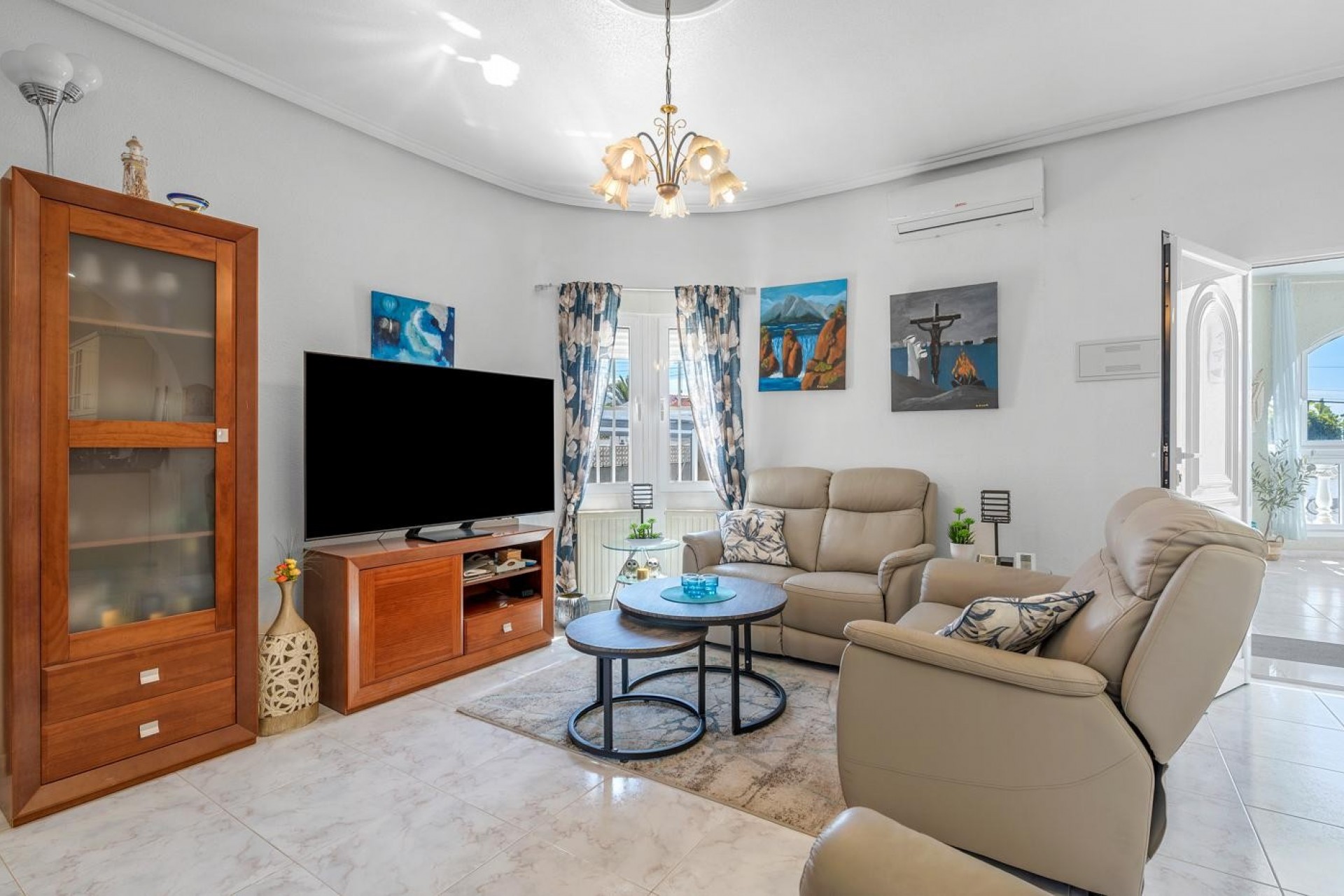 Reventa - Villa -
Ciudad Quesada