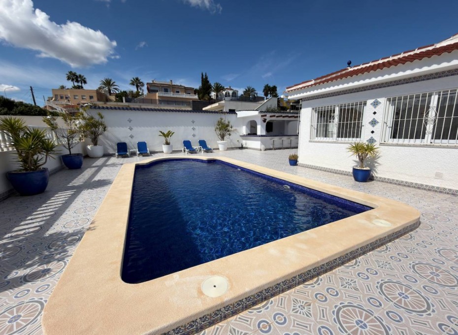 Reventa - Villa -
Ciudad Quesada