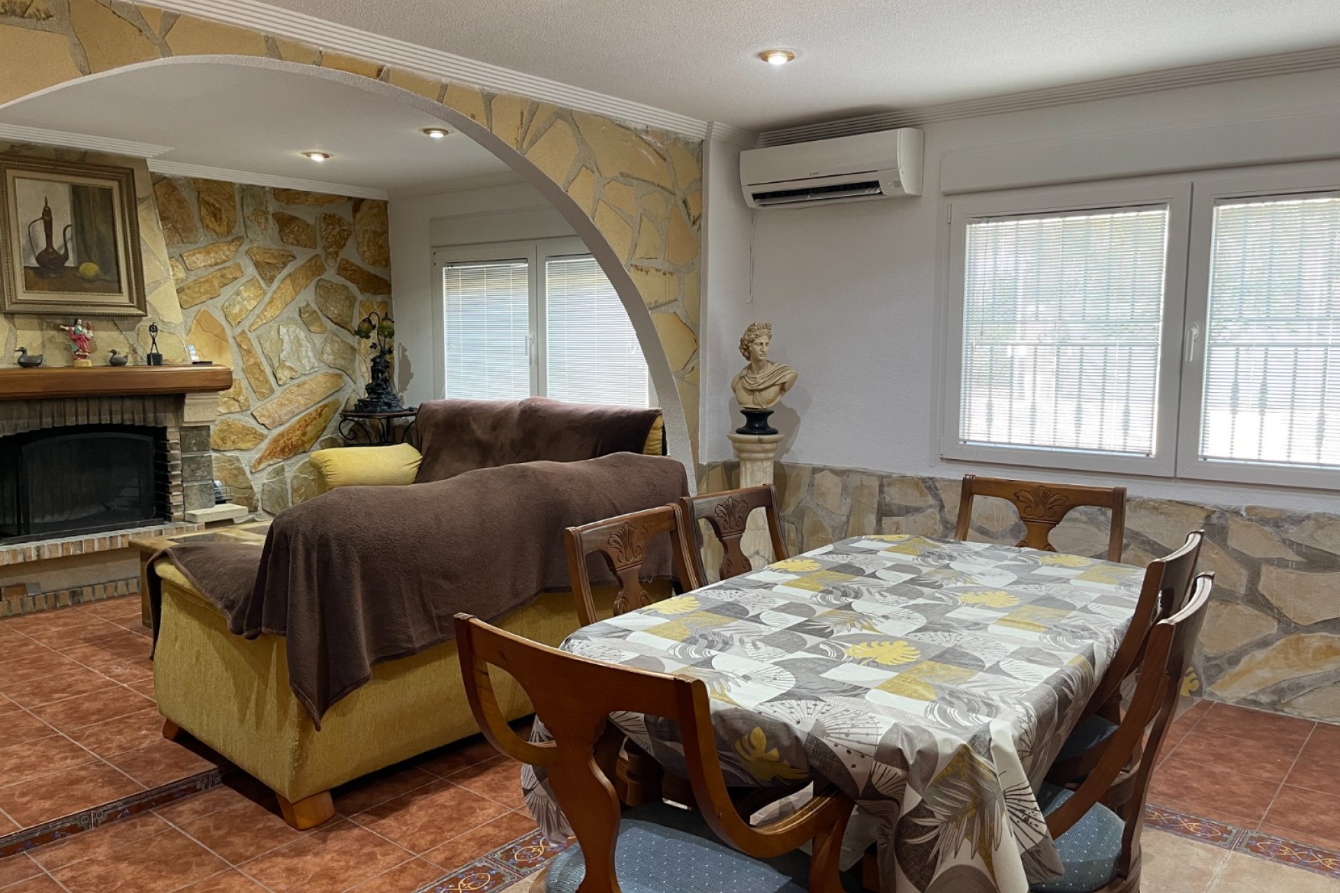 Reventa - Villa -
Crevillente