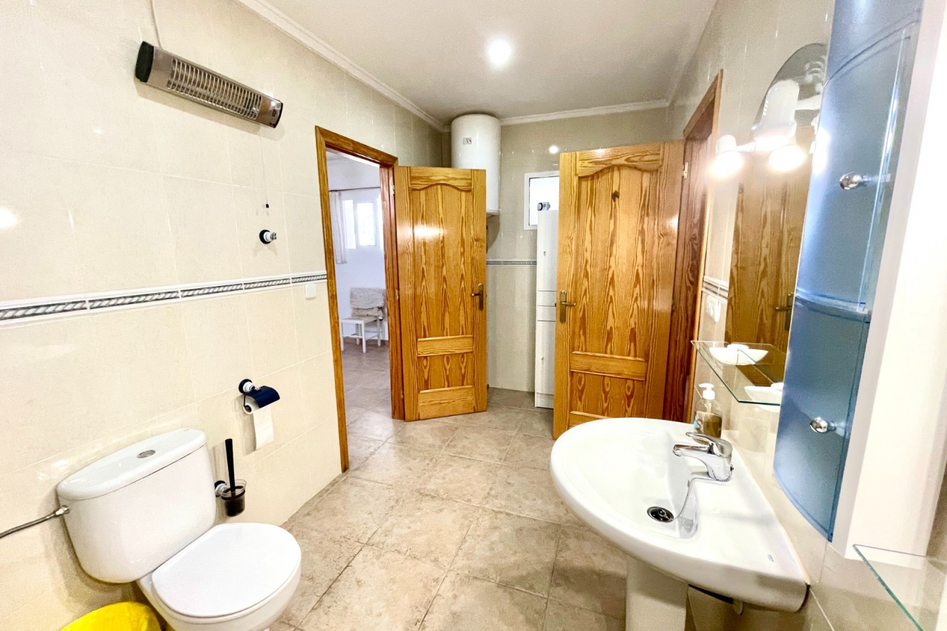 Reventa - Villa -
Daya Nueva