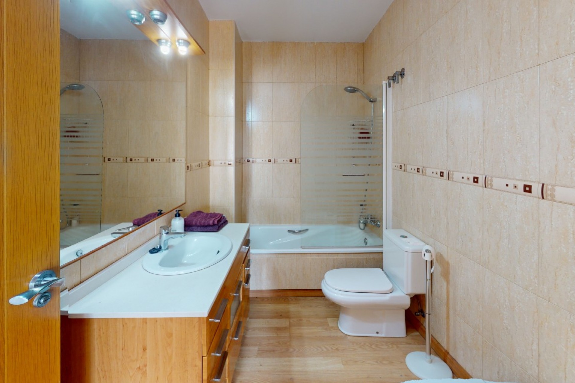 Reventa - Villa -
Dolores