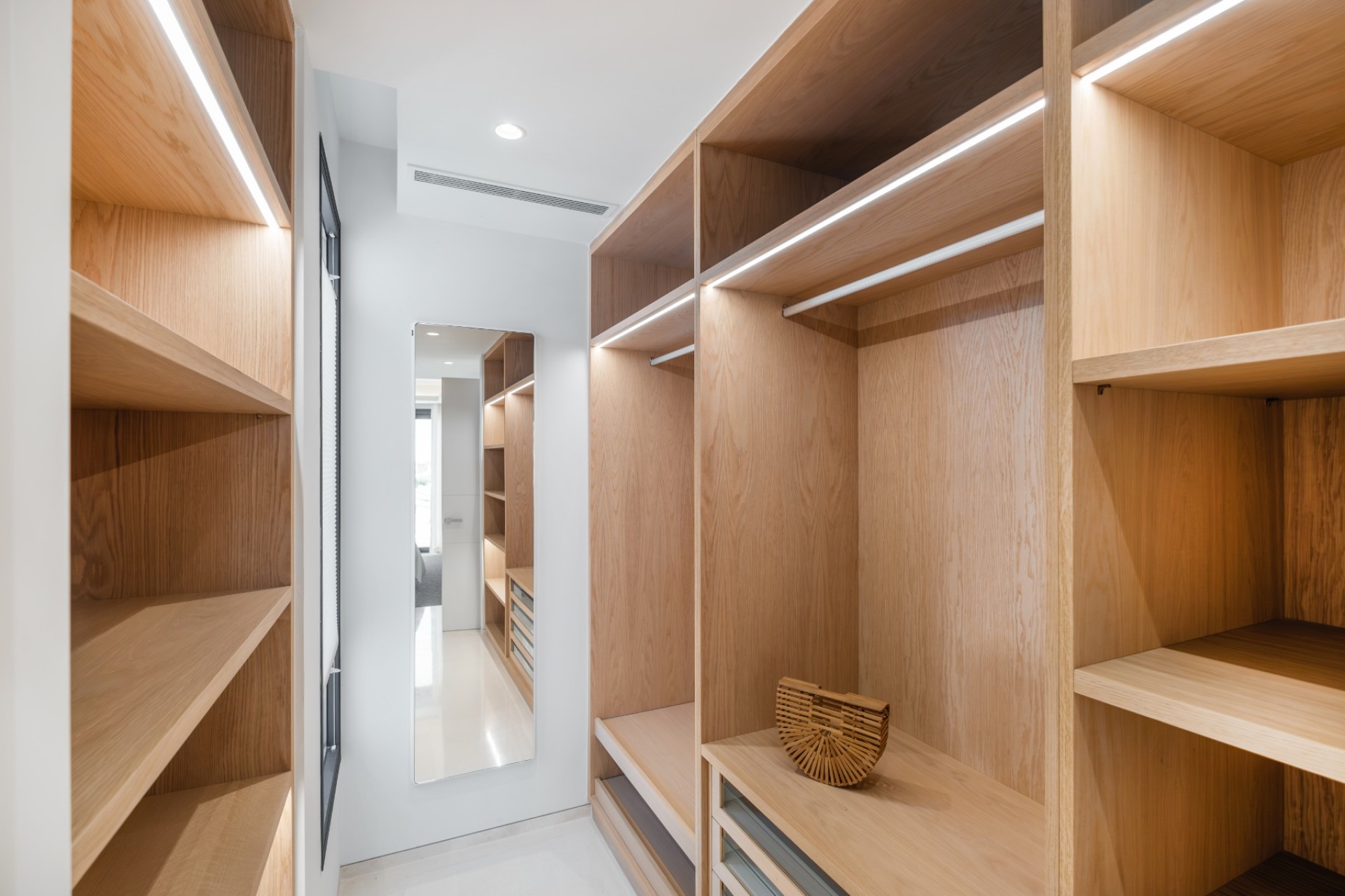 Reventa - Villa -
Estepona - El Paraíso