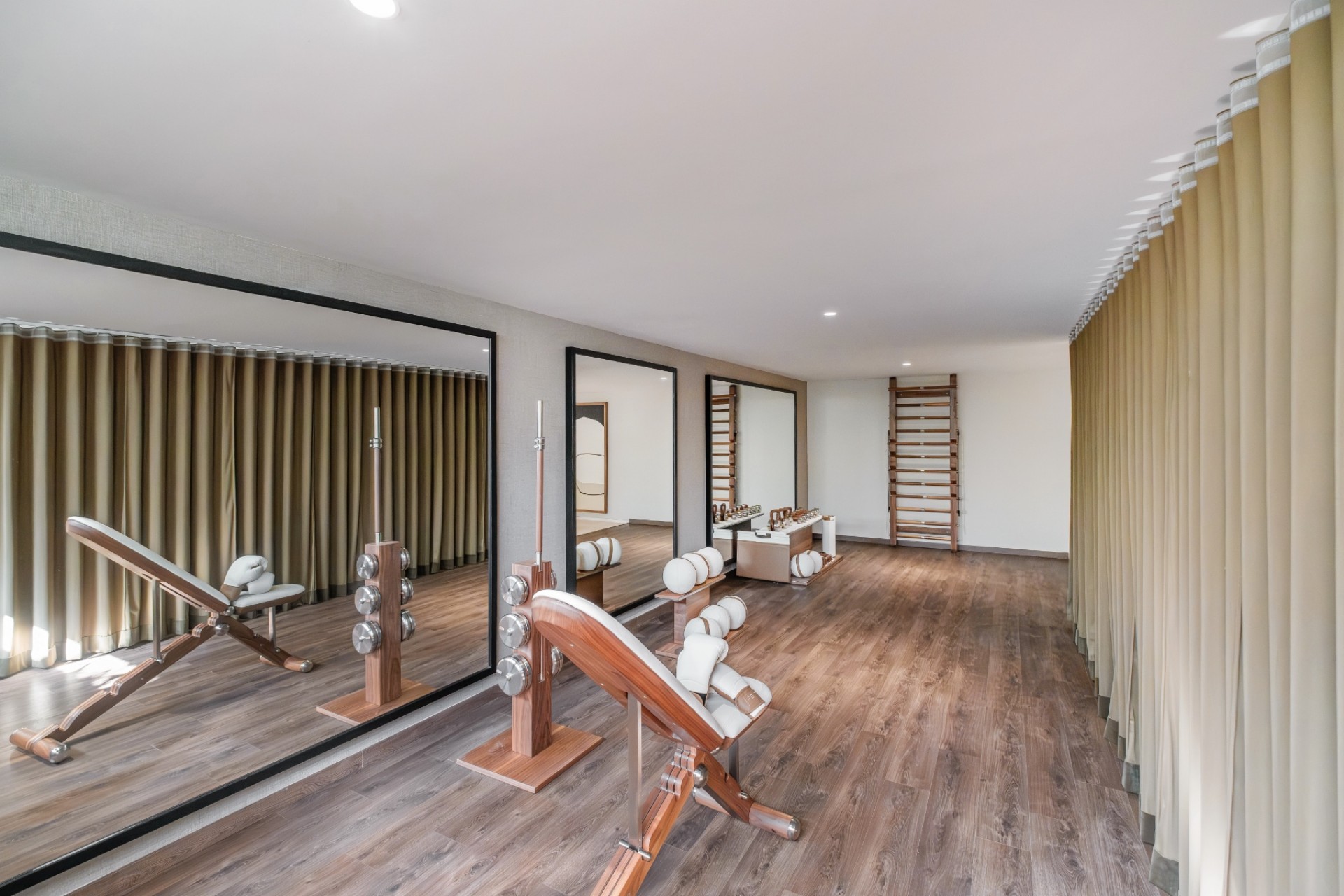 Reventa - Villa -
Estepona - El Paraíso