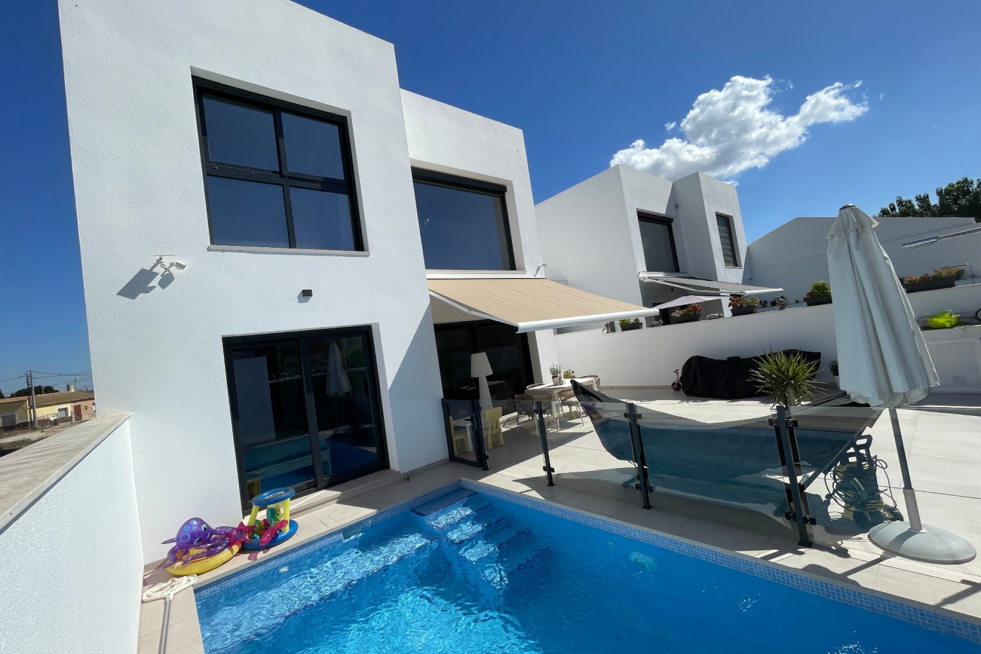 Reventa - Villa -
Formentera del Segura - Pueblo