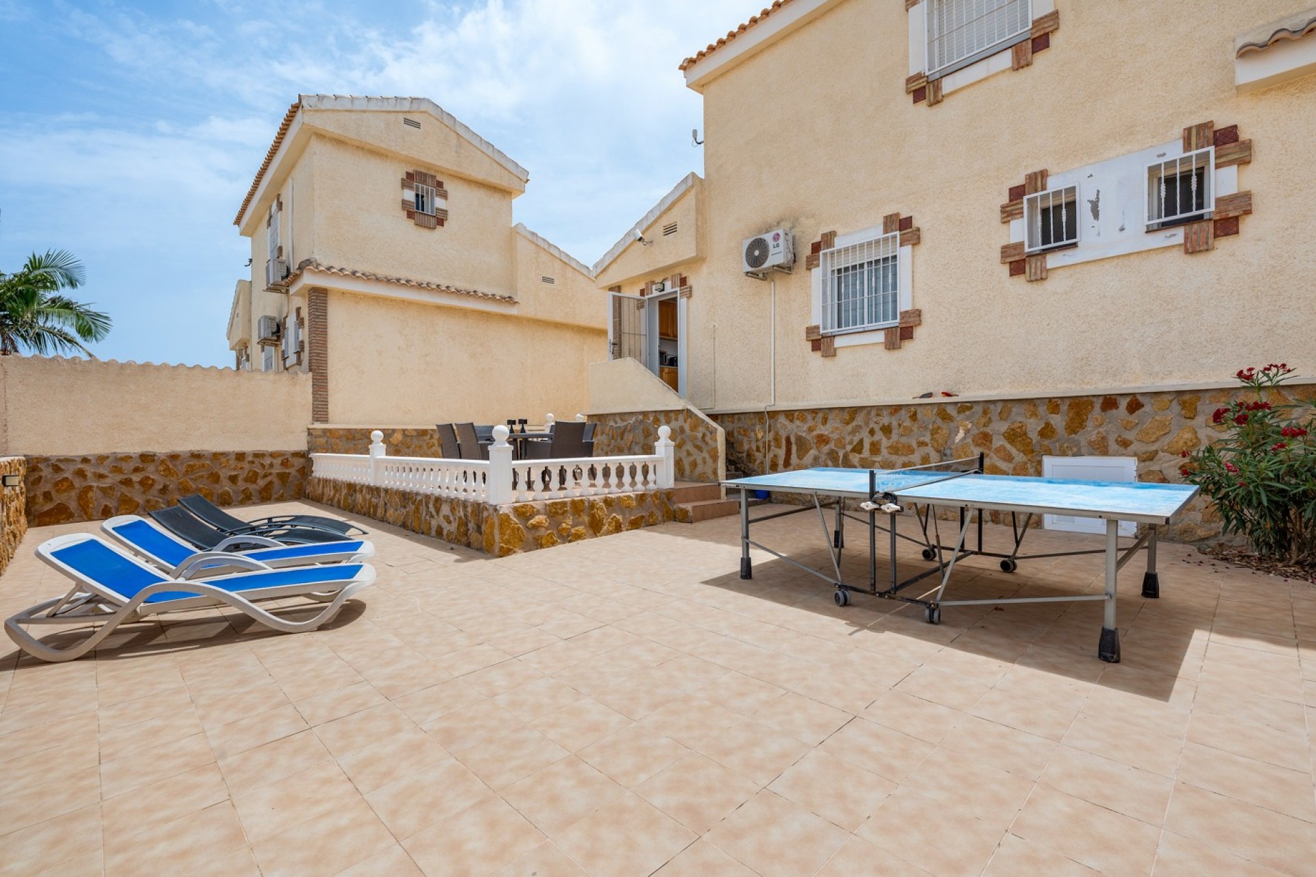 Reventa - Villa -
Gran Alacant - Costa Blanca