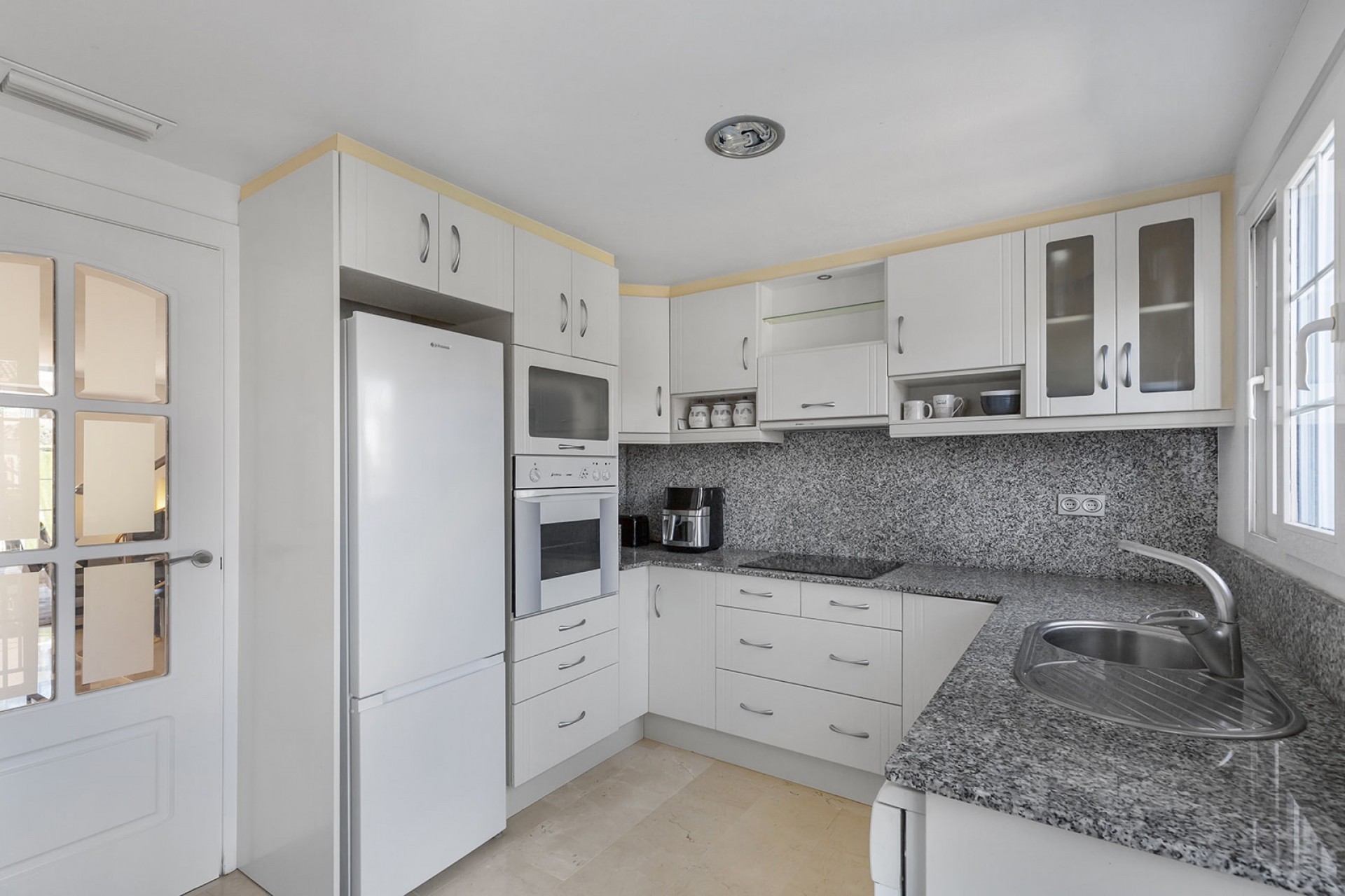 Reventa - Villa -
Guardamar del Segura - EL RASO