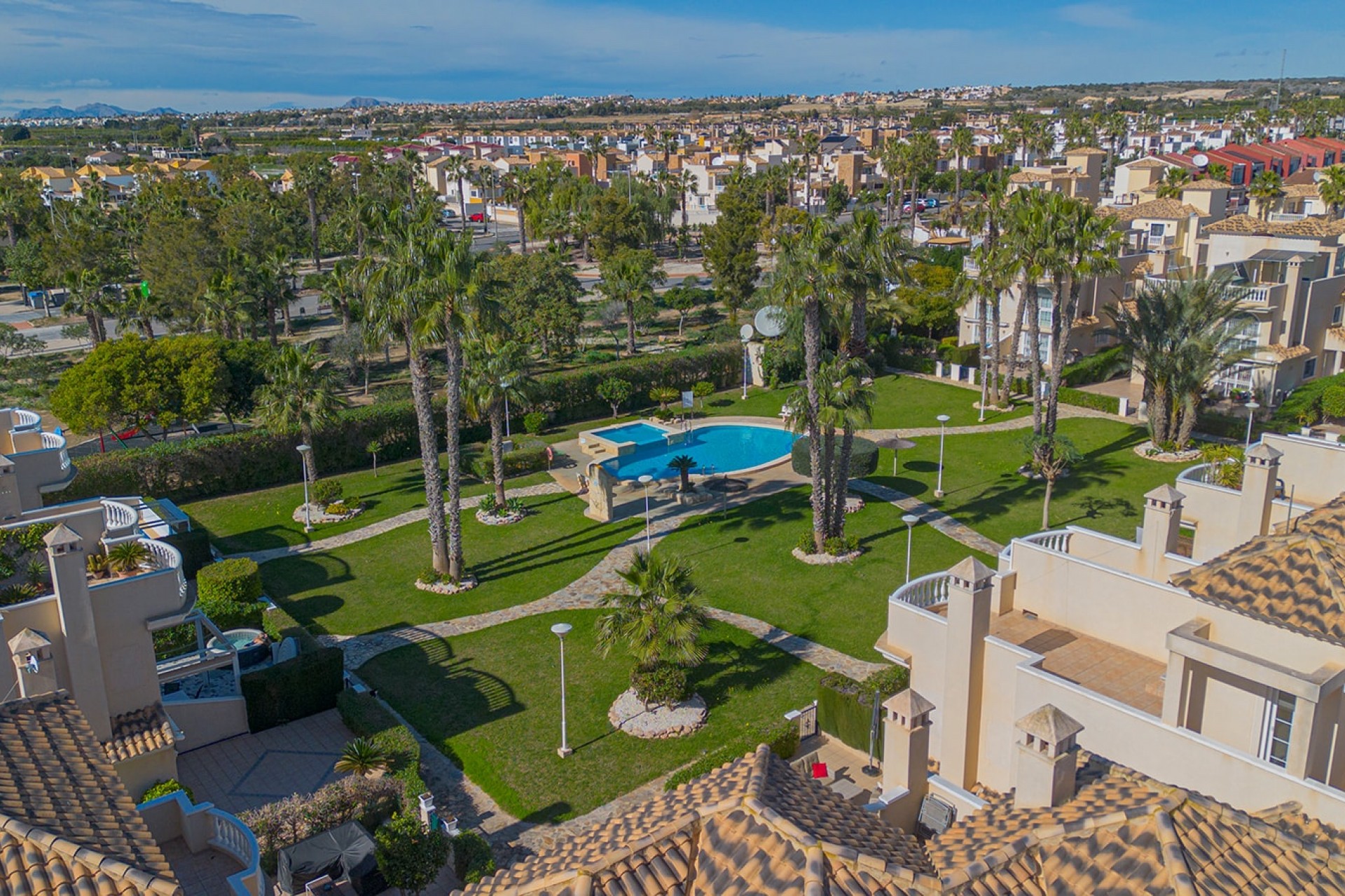 Reventa - Villa -
Guardamar del Segura - EL RASO