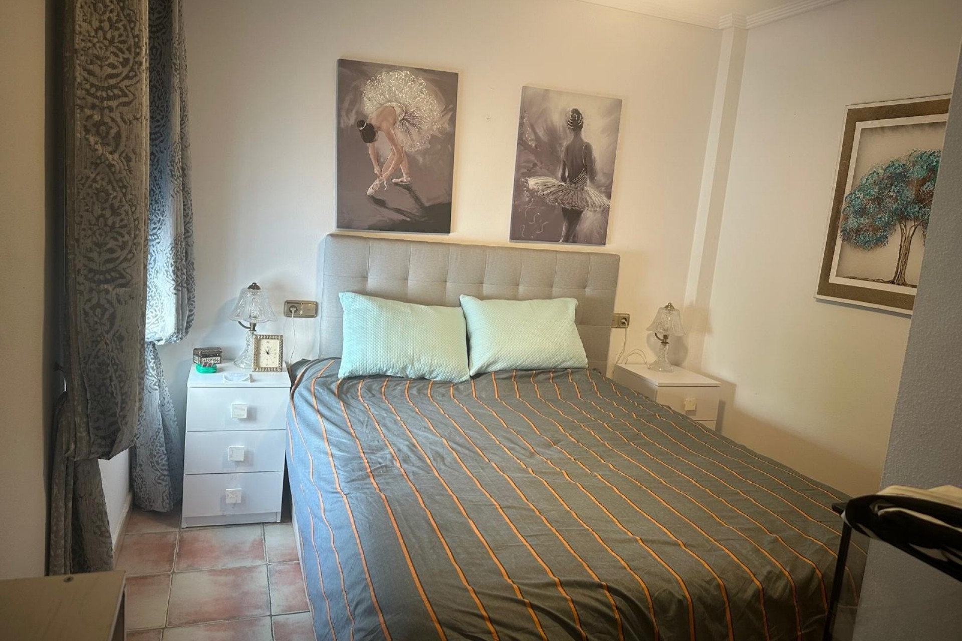 Reventa - Villa -
Hondón de las Nieves - Urbaniz La Montañosa