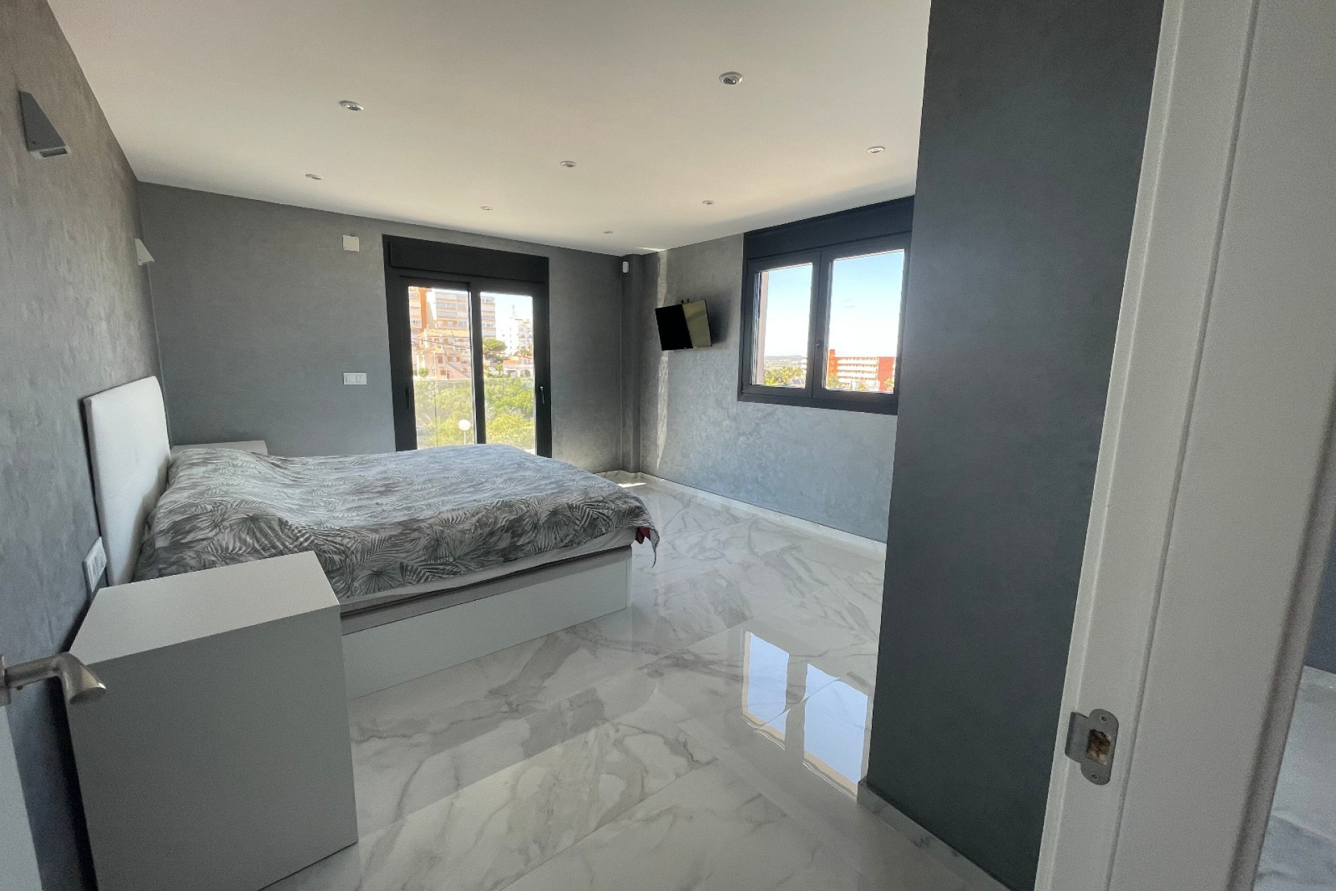 Reventa - Villa -
La Mata