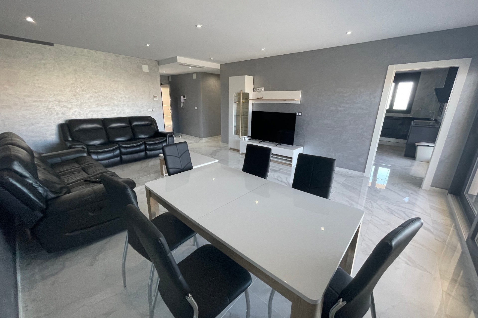 Reventa - Villa -
La Mata