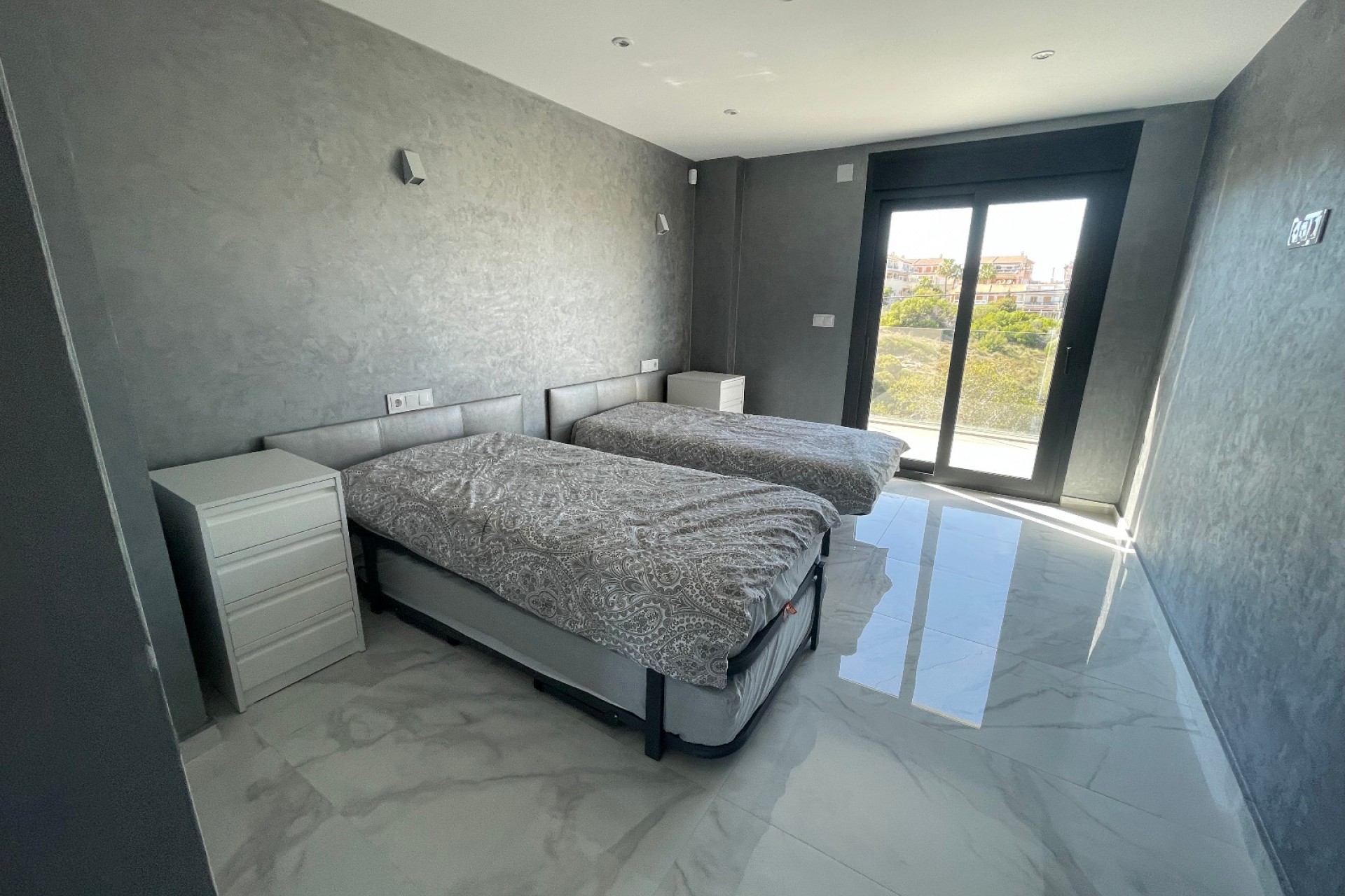 Reventa - Villa -
La Mata