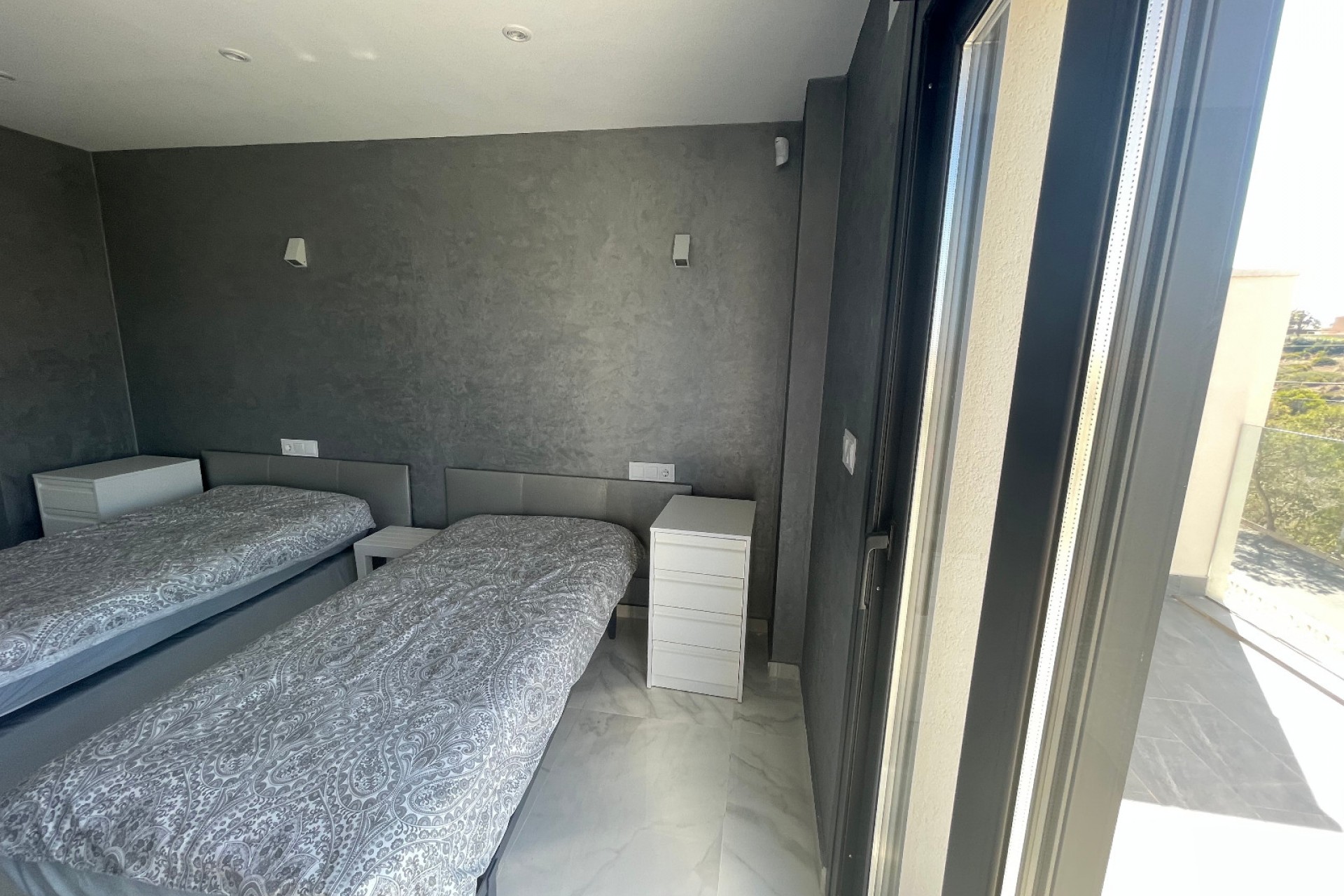 Reventa - Villa -
La Mata