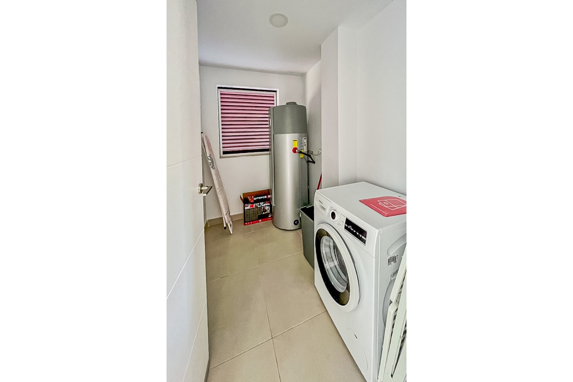 Reventa - Villa -
La Nucía - Montebello