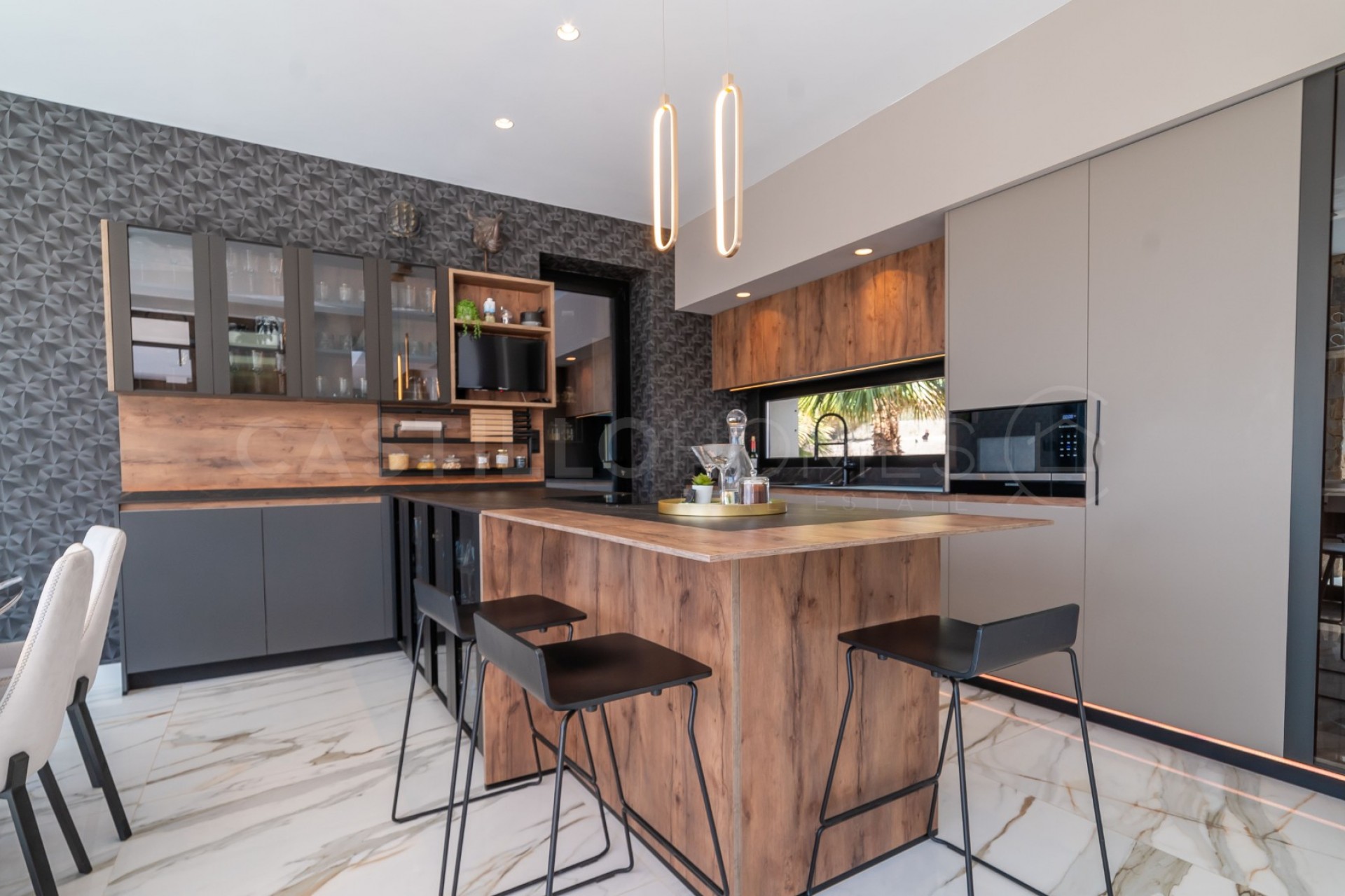 Reventa - Villa -
Las colinas - Las colinas golf