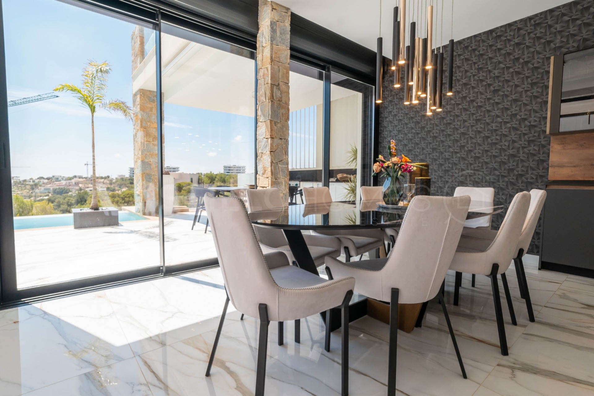 Reventa - Villa -
Las colinas - Las colinas golf