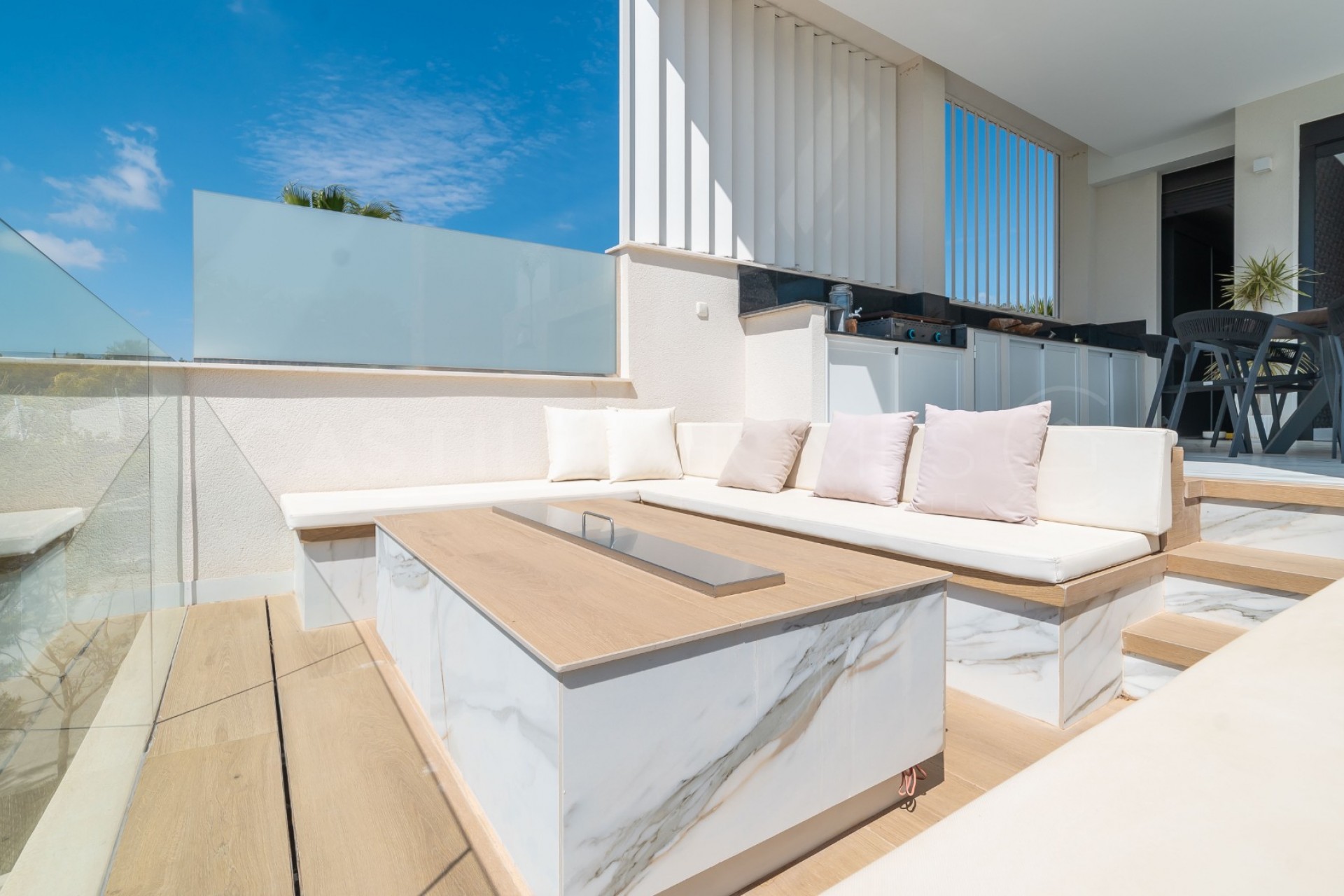 Reventa - Villa -
Las colinas - Las colinas golf