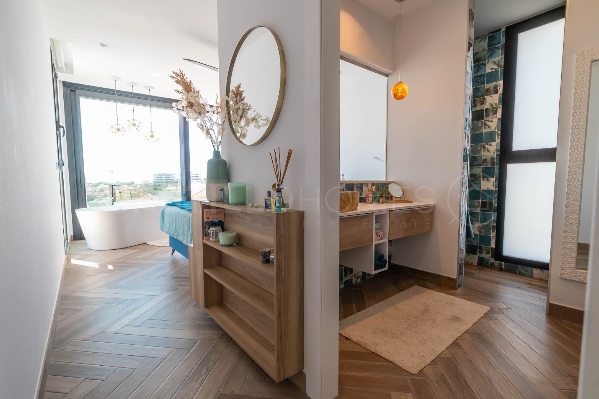 Reventa - Villa -
Las colinas - Las colinas golf