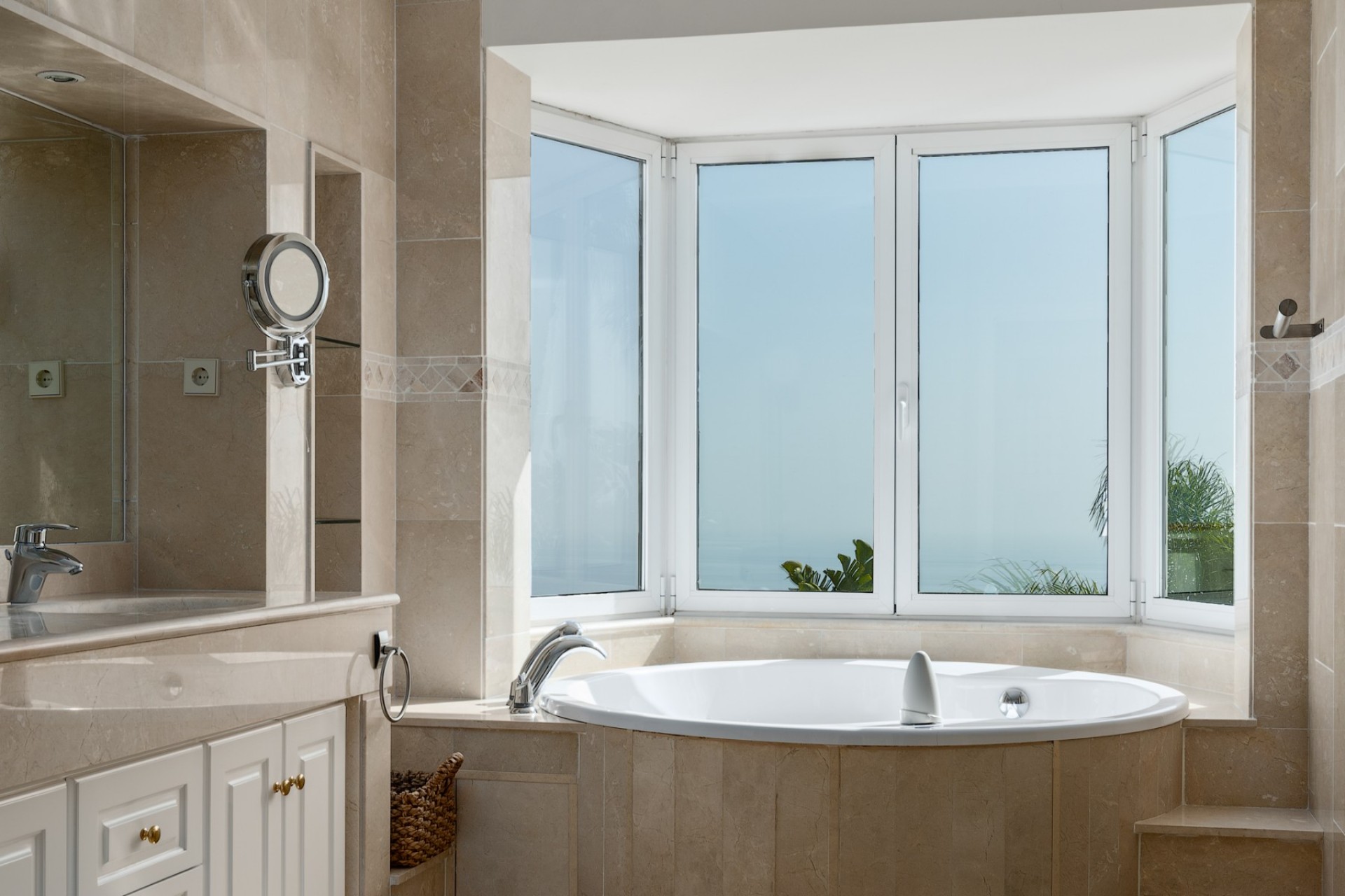 Reventa - Villa -
Marbella - Los Monteros