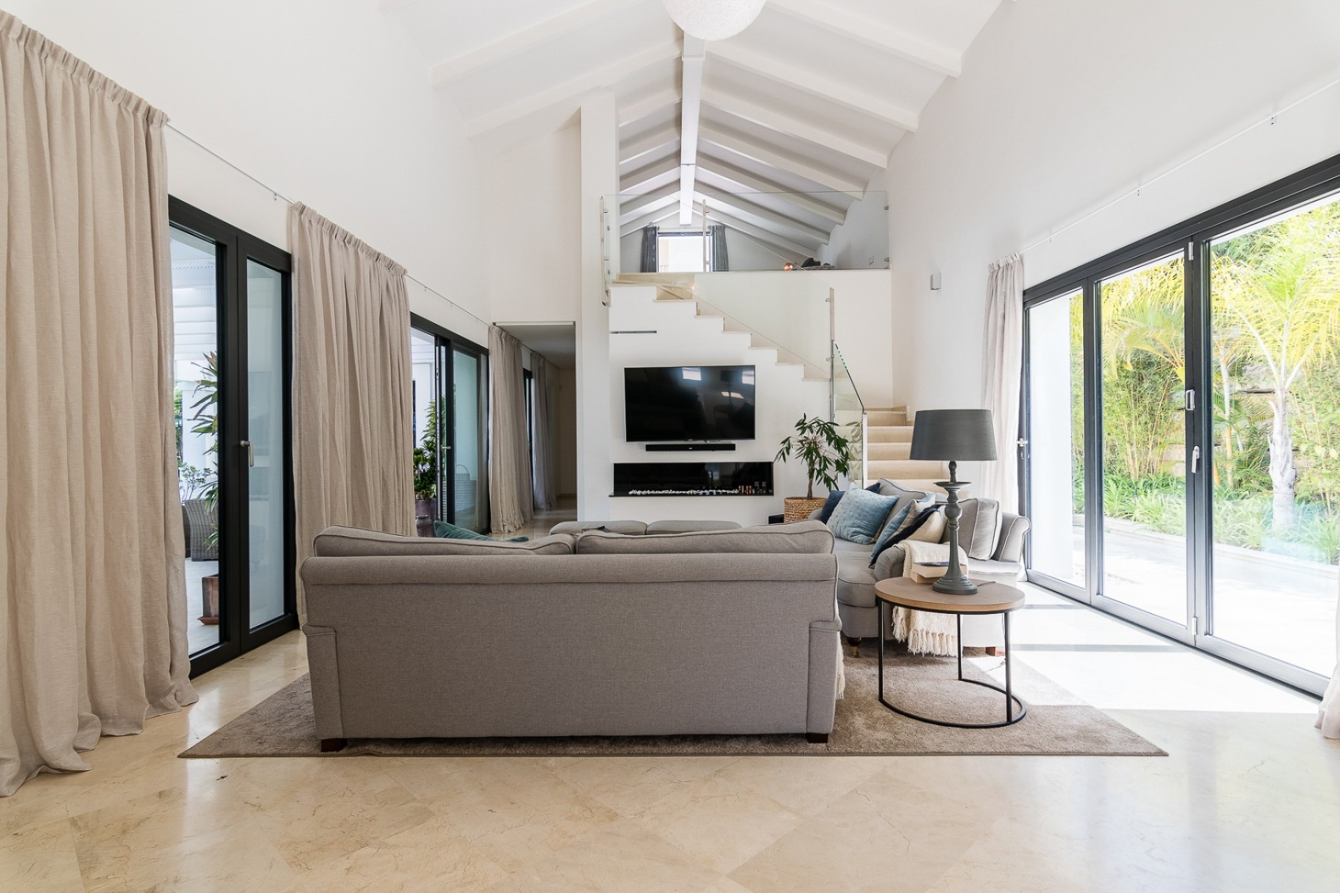 Reventa - Villa -
Marbella - Nueva Andalucía