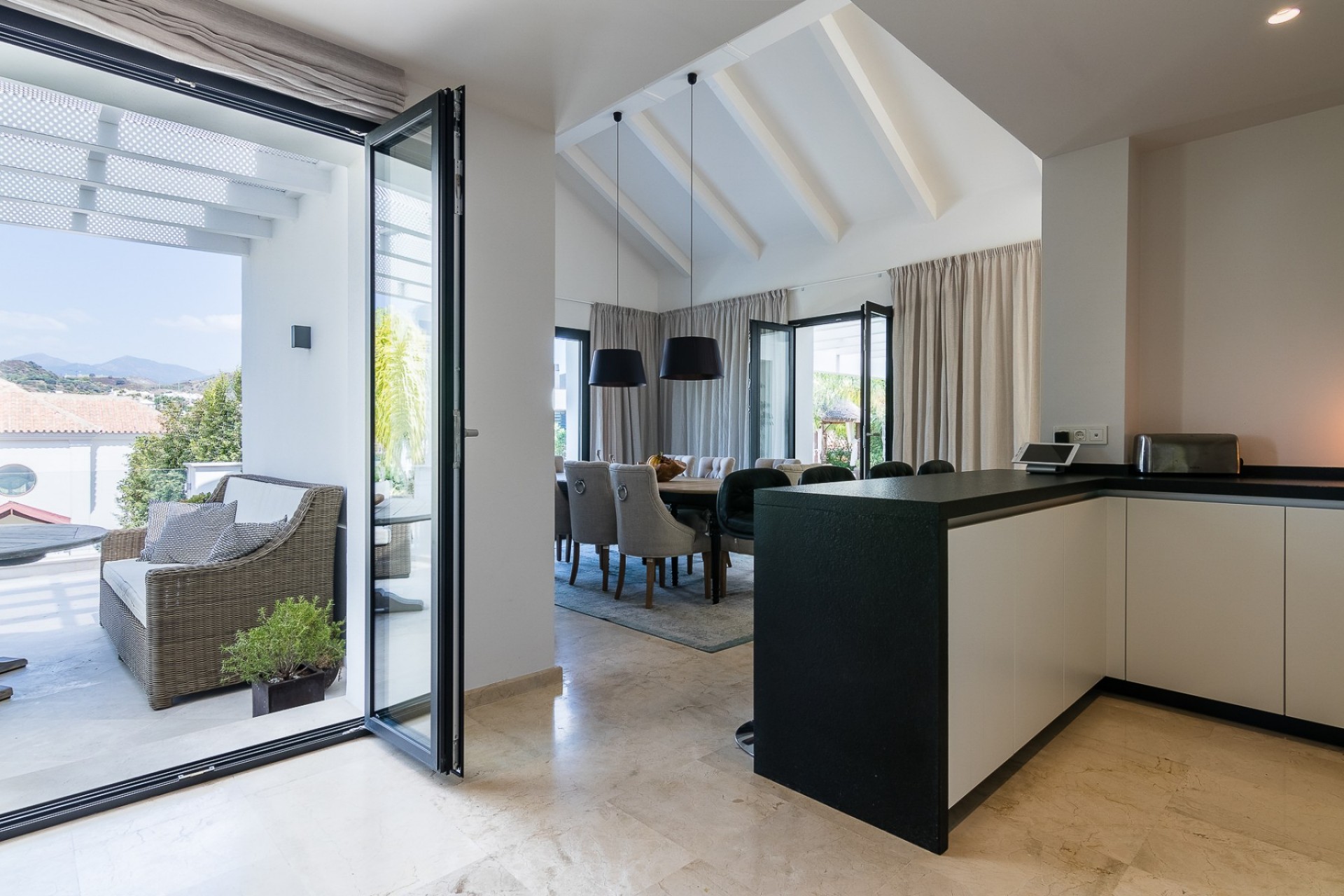 Reventa - Villa -
Marbella - Nueva Andalucía