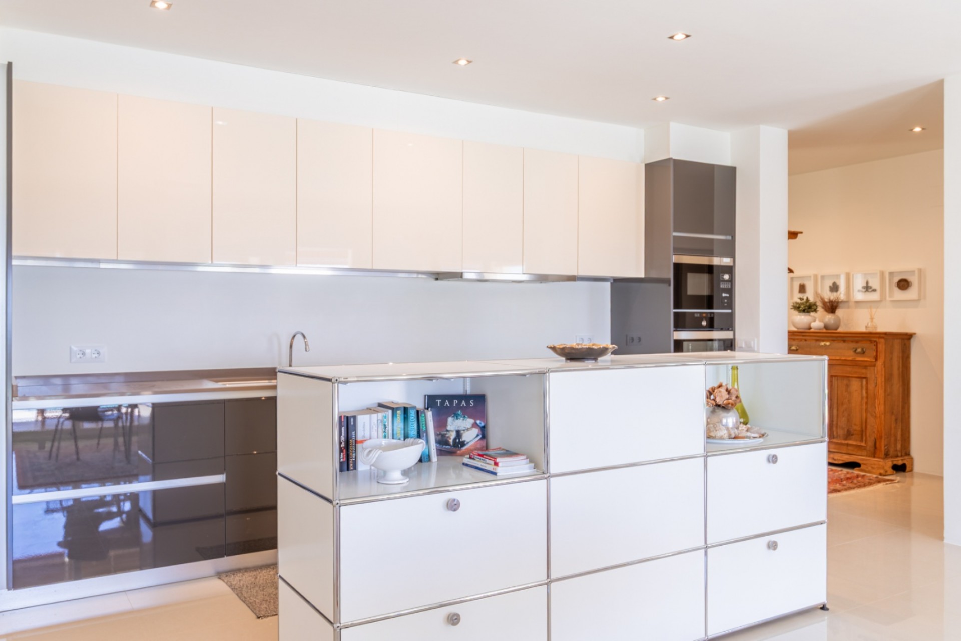 Reventa - Villa -
Moraira - Benimeit