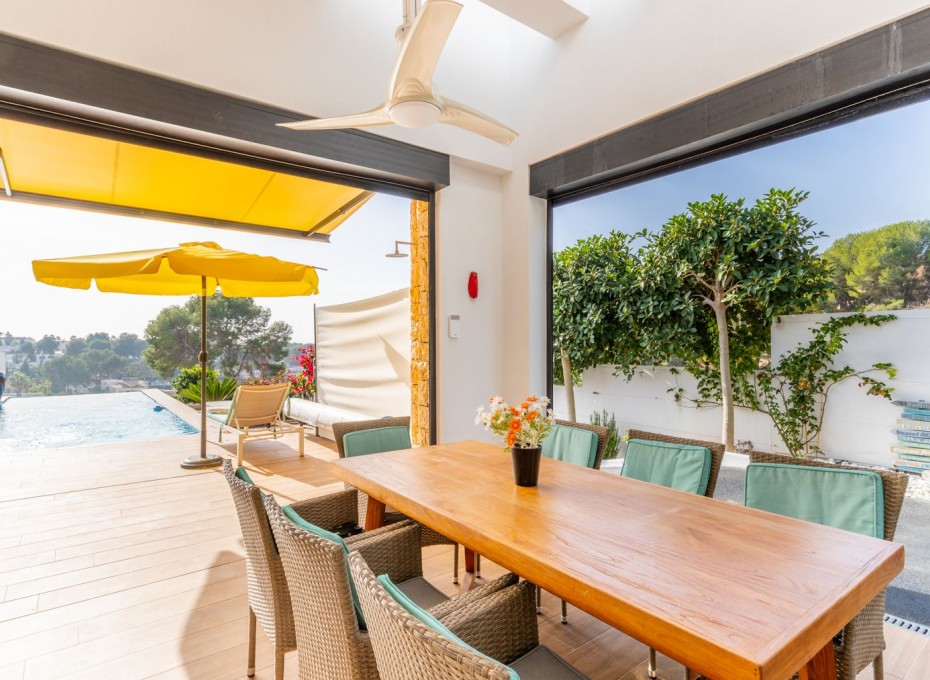 Reventa - Villa -
Moraira - Pla Del Mar