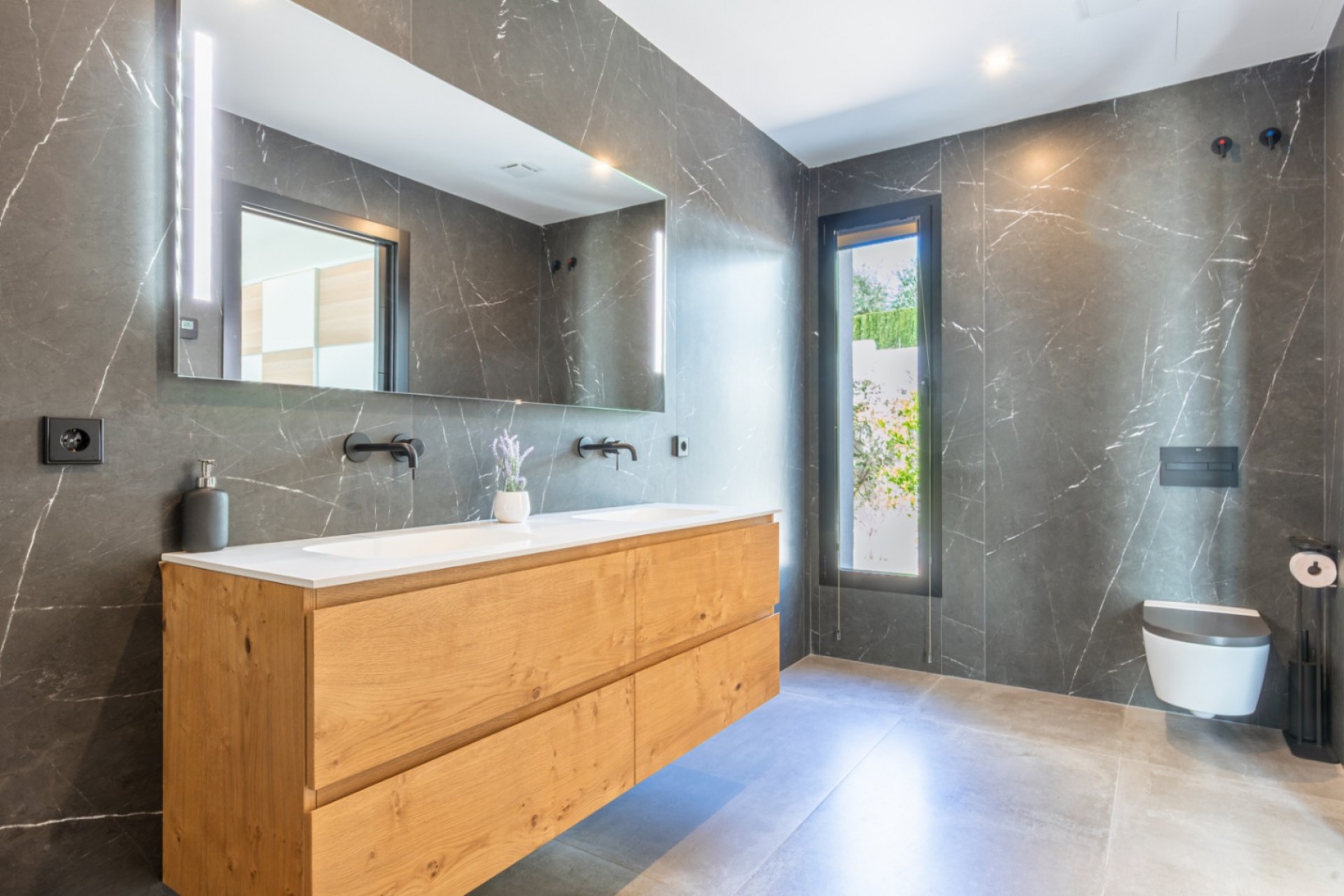 Reventa - Villa -
Moraira - Sol Park