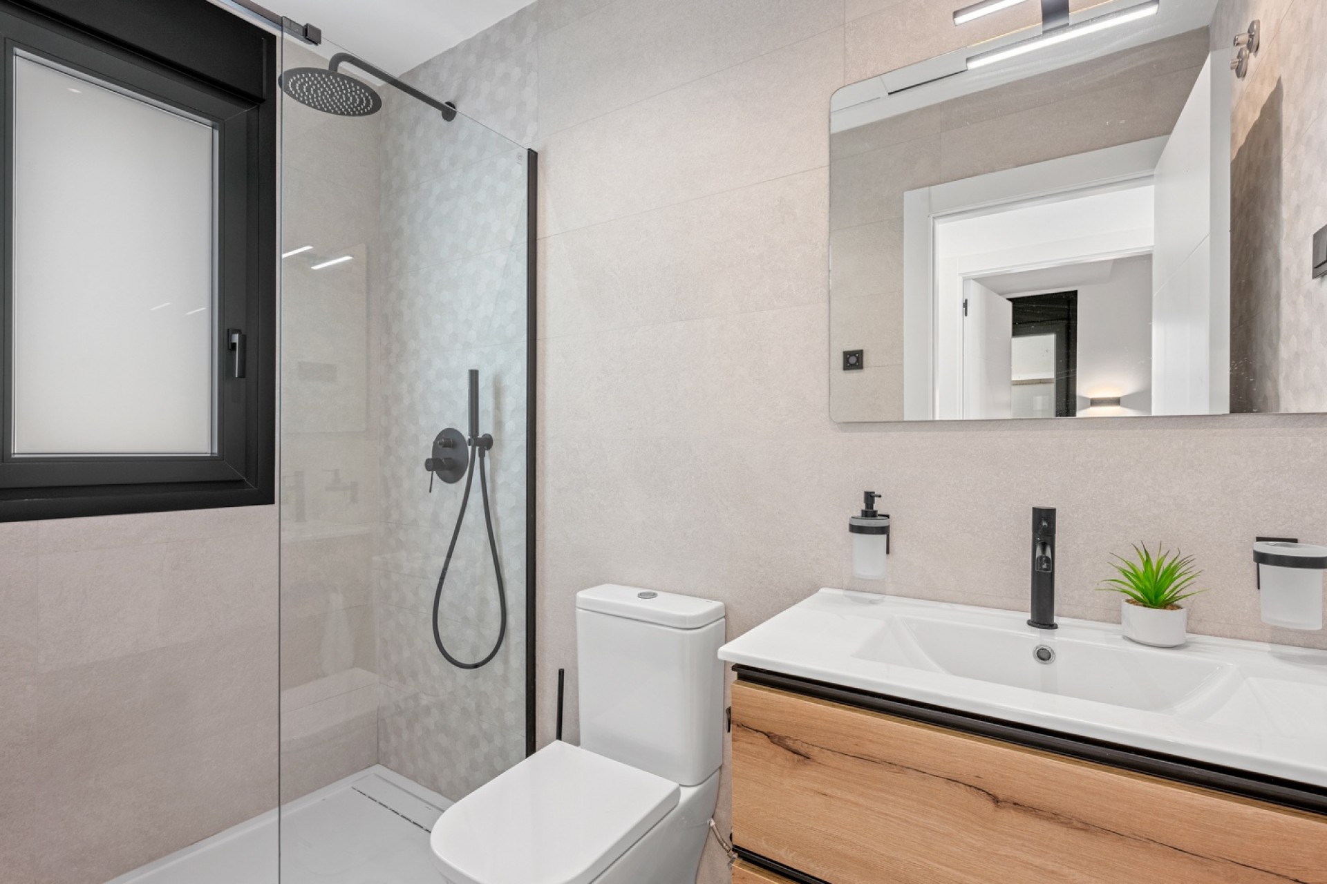 Reventa - Villa * -
Orihuela Costa* - Blue Lagoon*