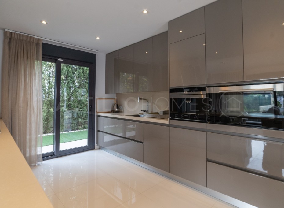 Reventa - Villa -
Orihuela Costa - Campoamor