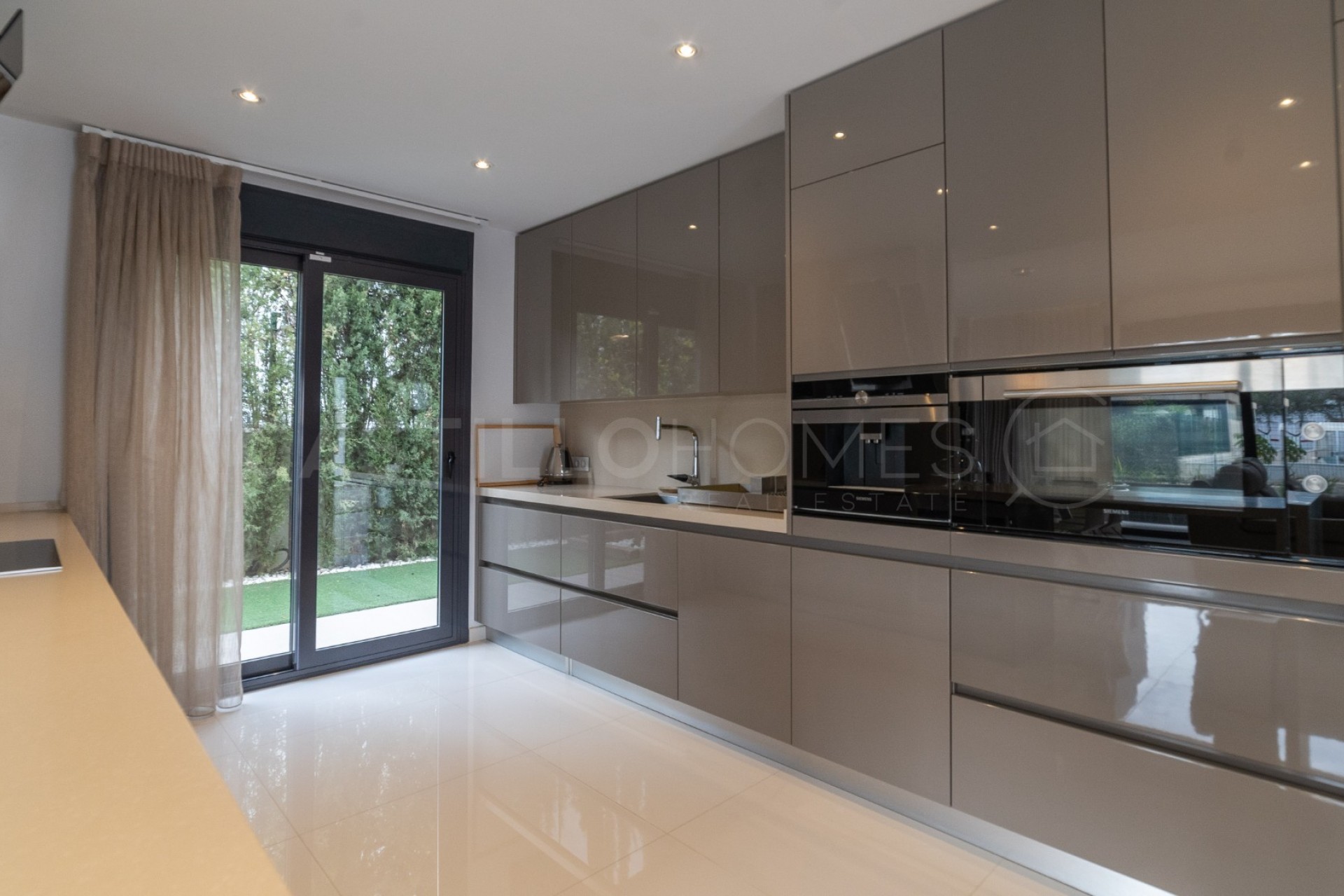 Reventa - Villa -
Orihuela Costa - Campoamor