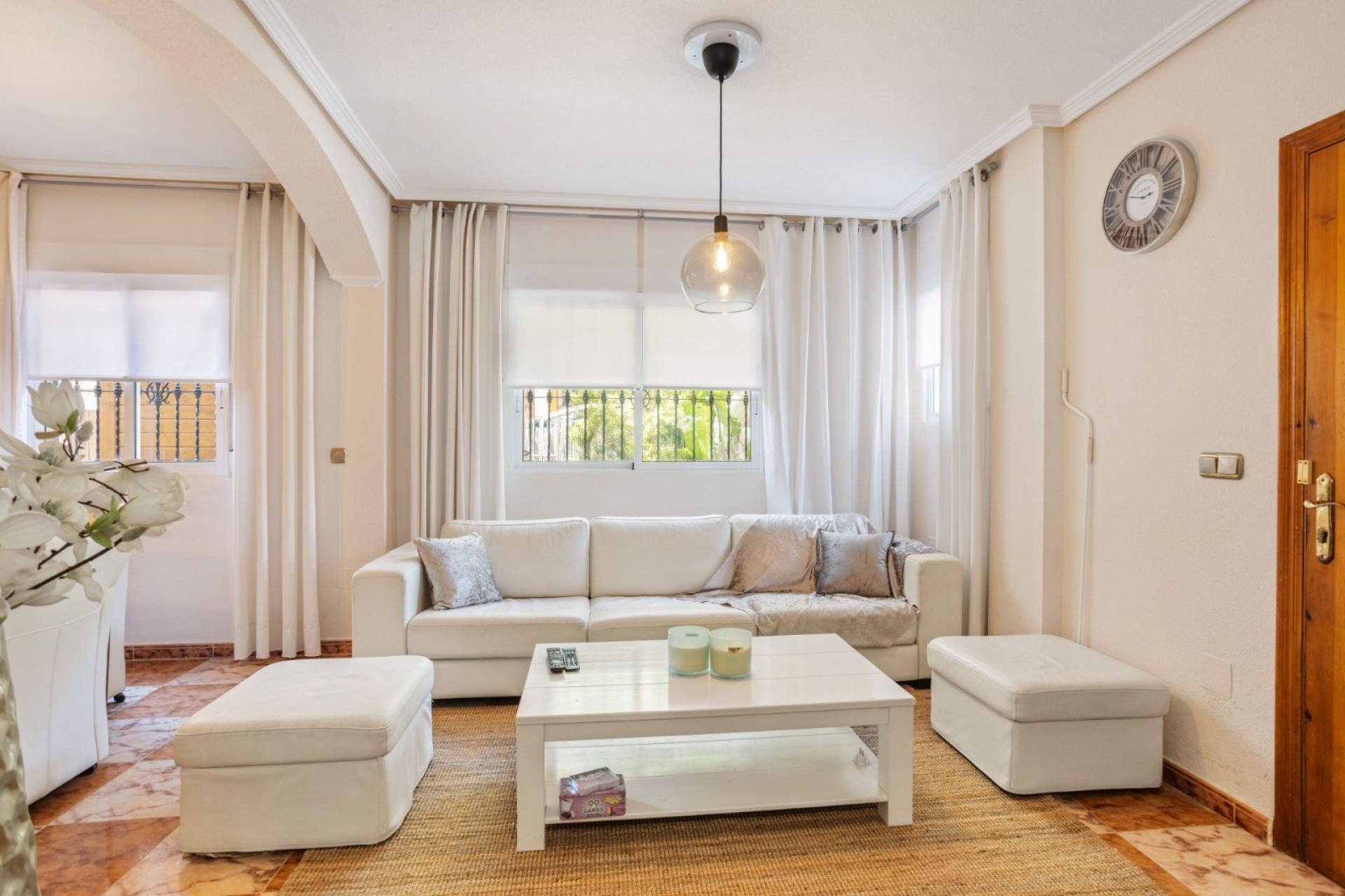 Reventa - Villa -
Orihuela Costa - La Regia