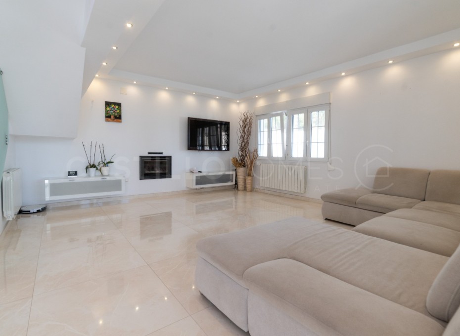 Reventa - Villa -
Orihuela Costa - La Zenia