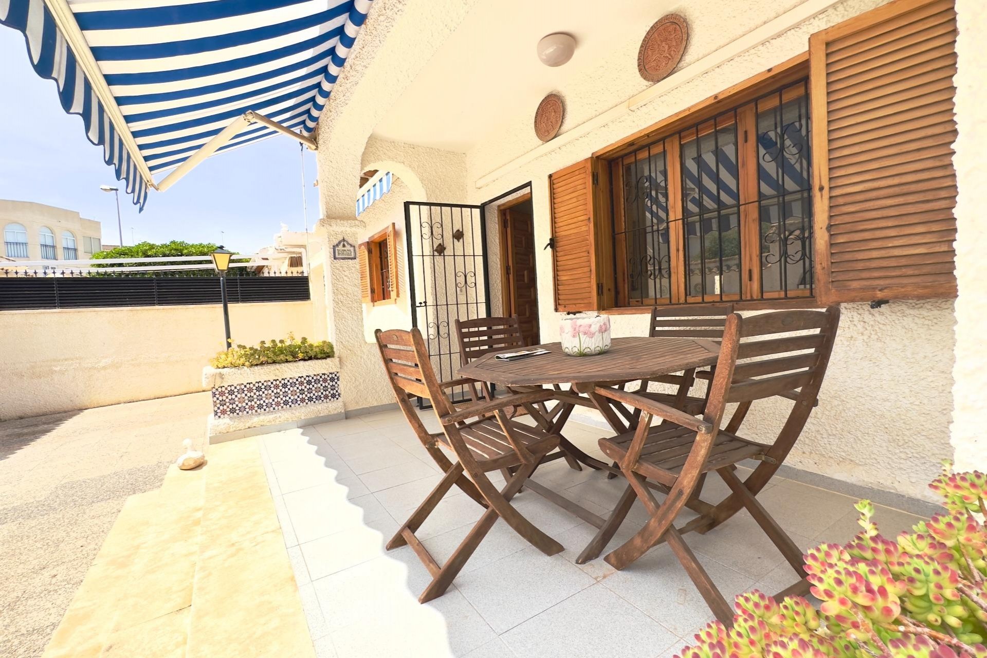 Reventa - Villa -
Orihuela Costa - La Zenia