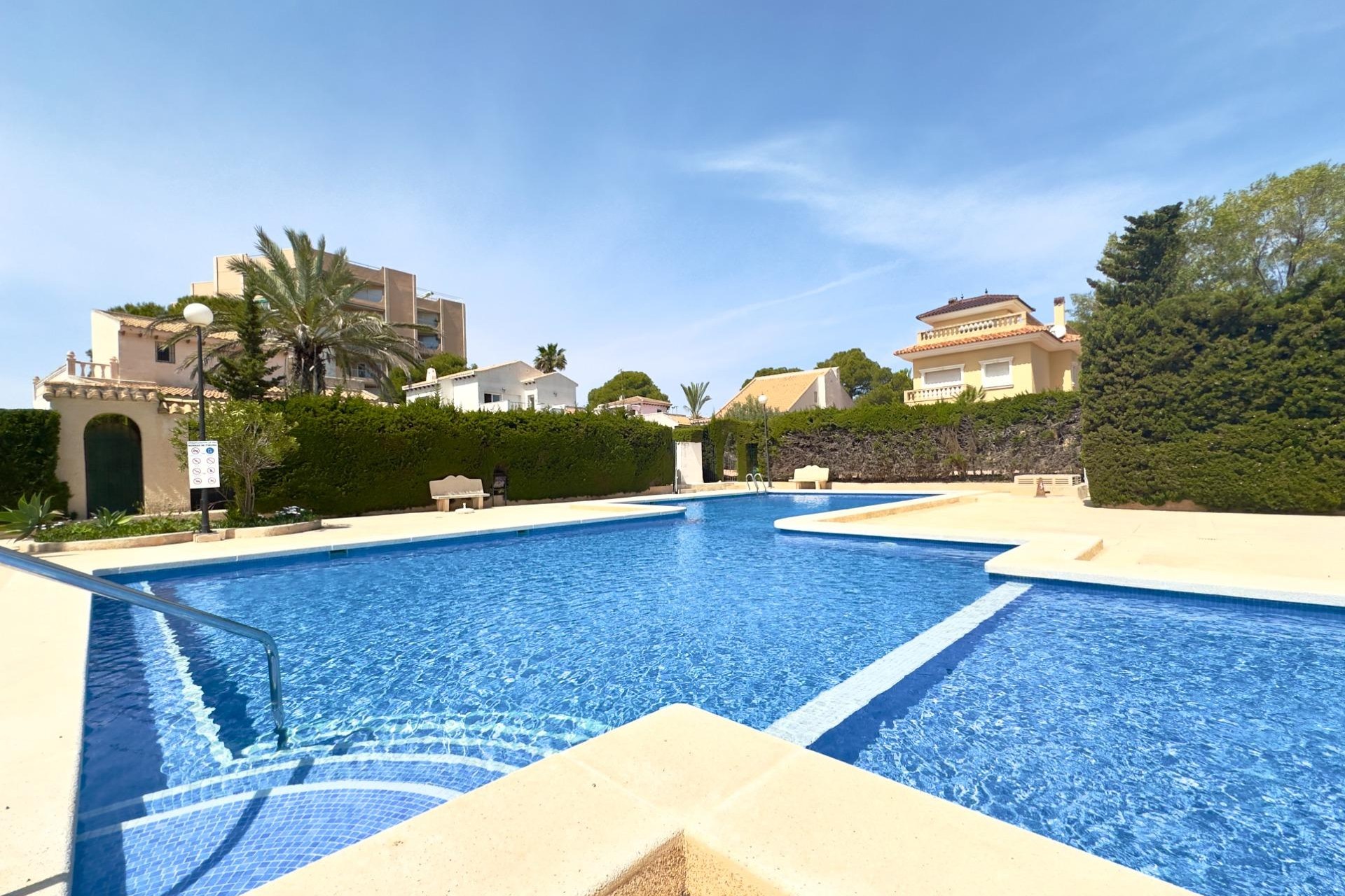 Reventa - Villa -
Orihuela Costa - La Zenia