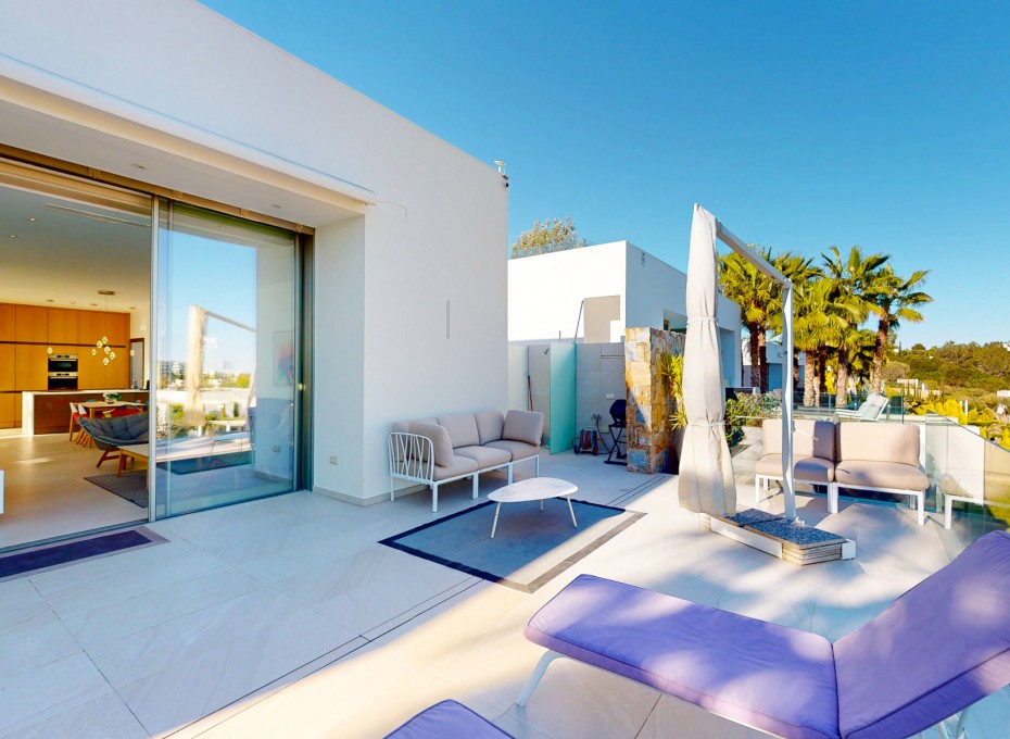 Reventa - Villa -
Orihuela Costa - Las Colinas Golf