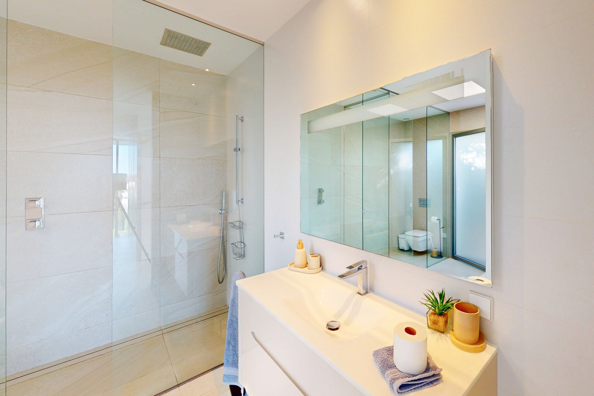 Reventa - Villa -
Orihuela Costa - Las Colinas Golf